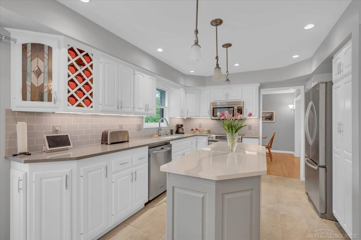 55767 Sandy Lane, Shelby Twp, MI 48316 — Photo 7