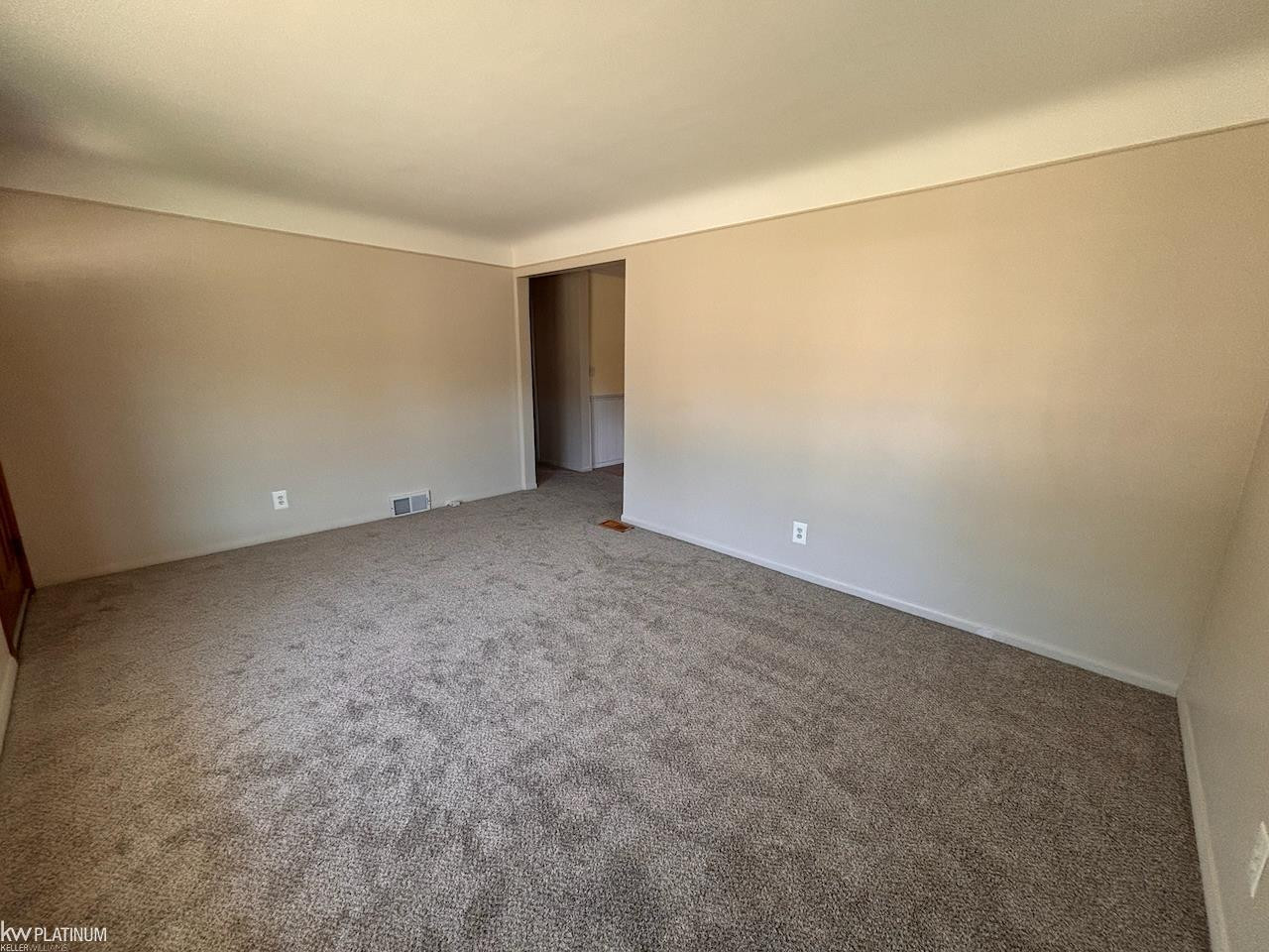 31256 Share Street, Saint Clair Shores, MI 48082 — Photo 8