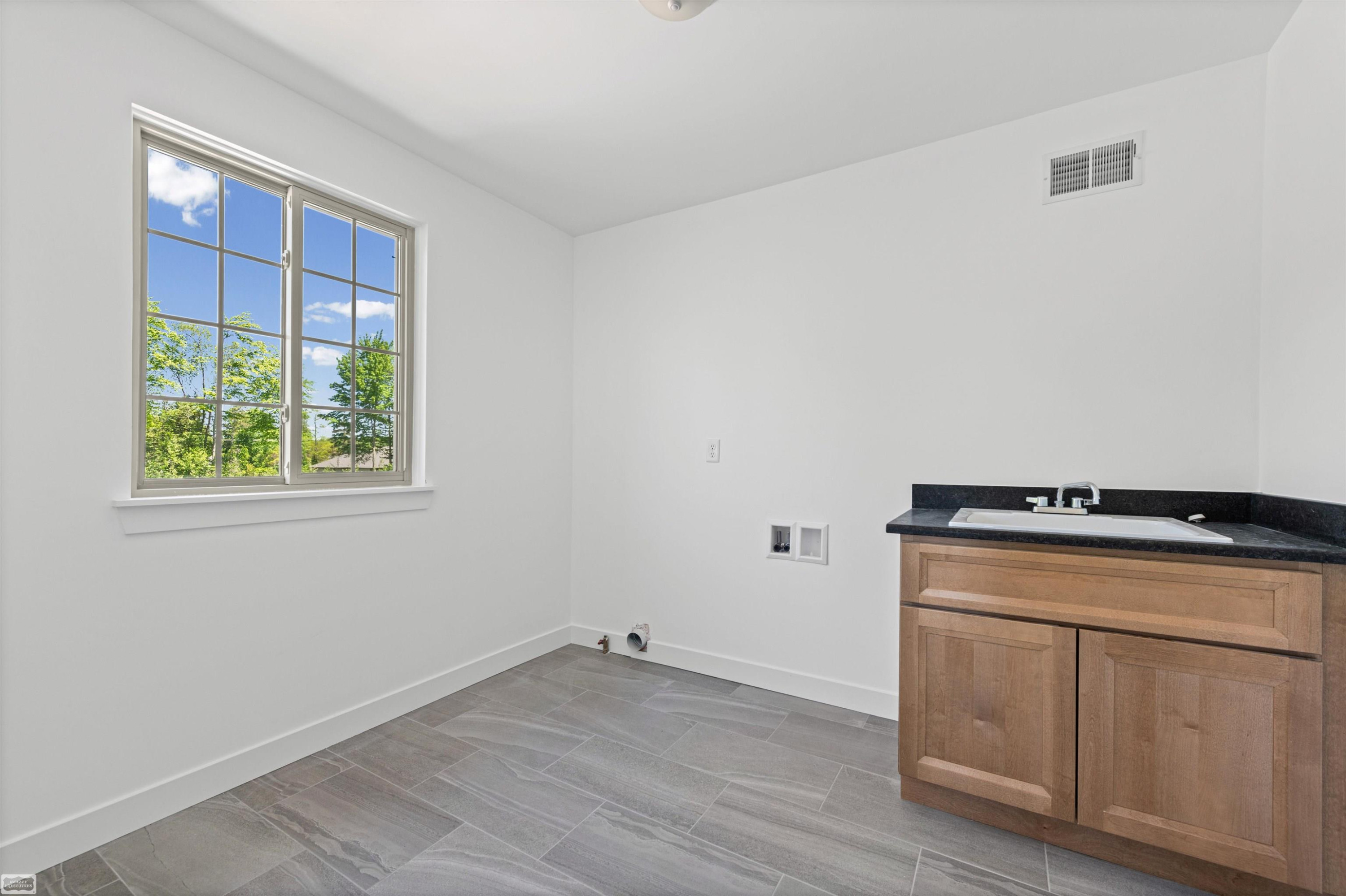 3693 S Athanasia Way, MI 48059 — Photo 18