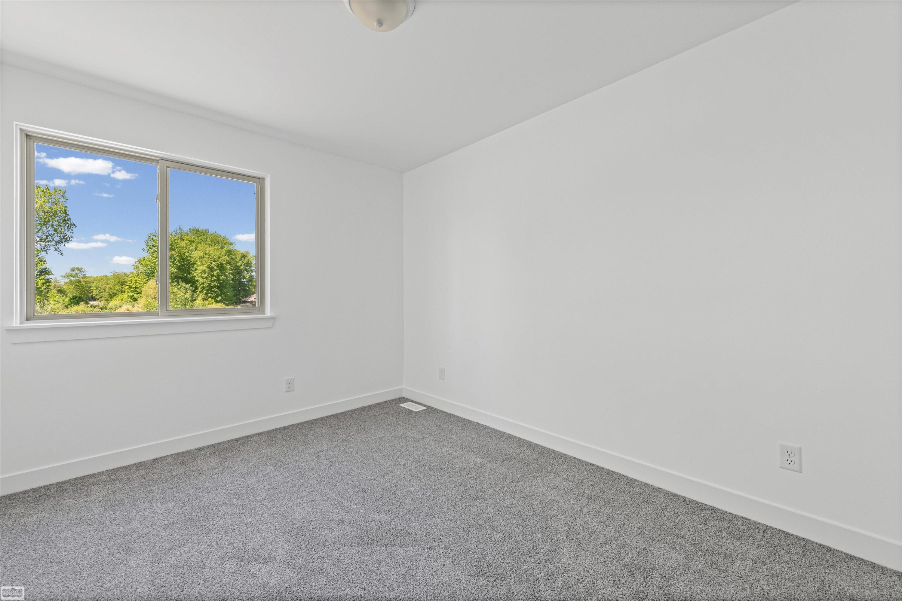 3693 S Athanasia Way, MI 48059 — Photo 19