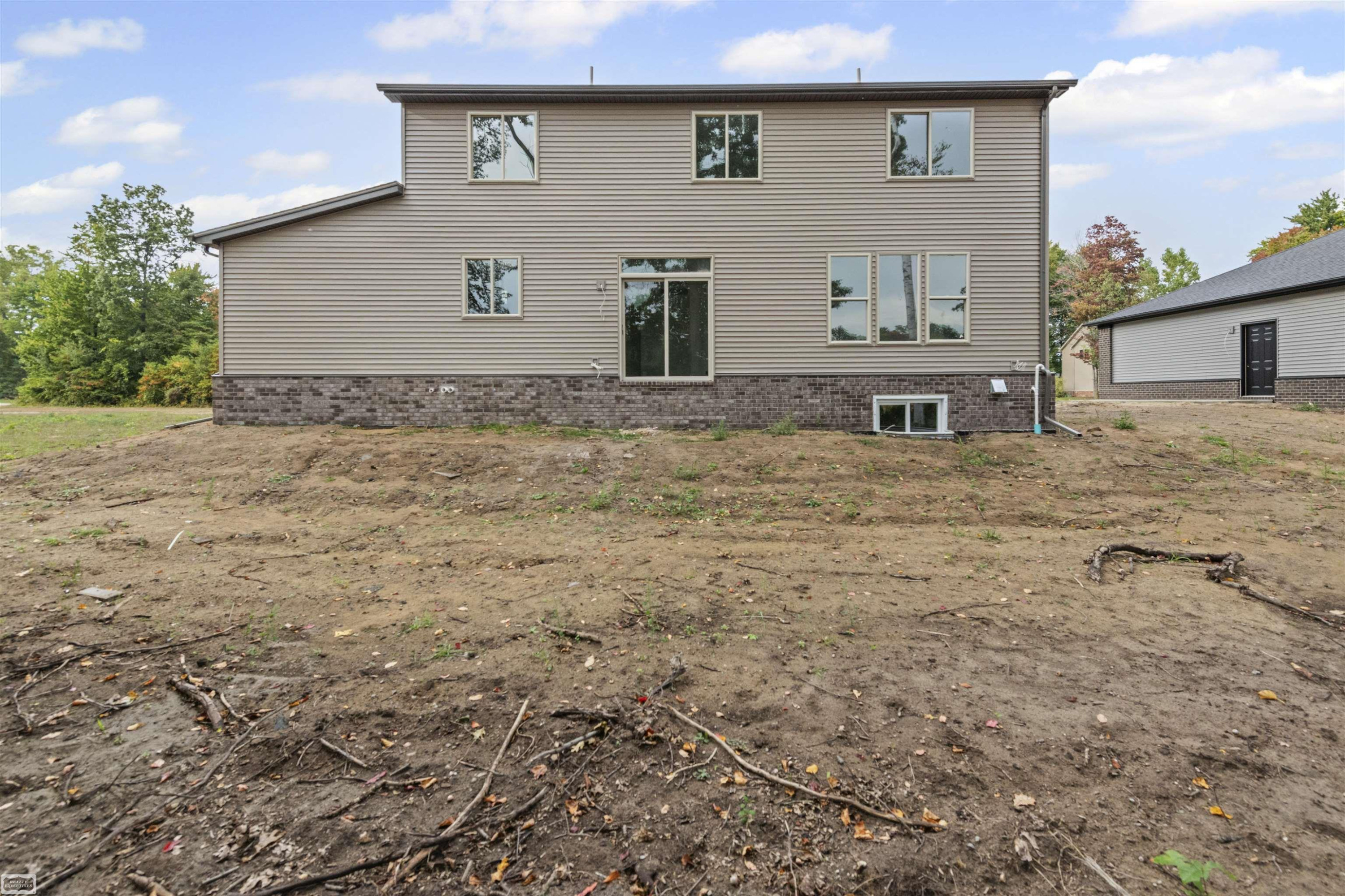 3693 S Athanasia Way, MI 48059 — Photo 58