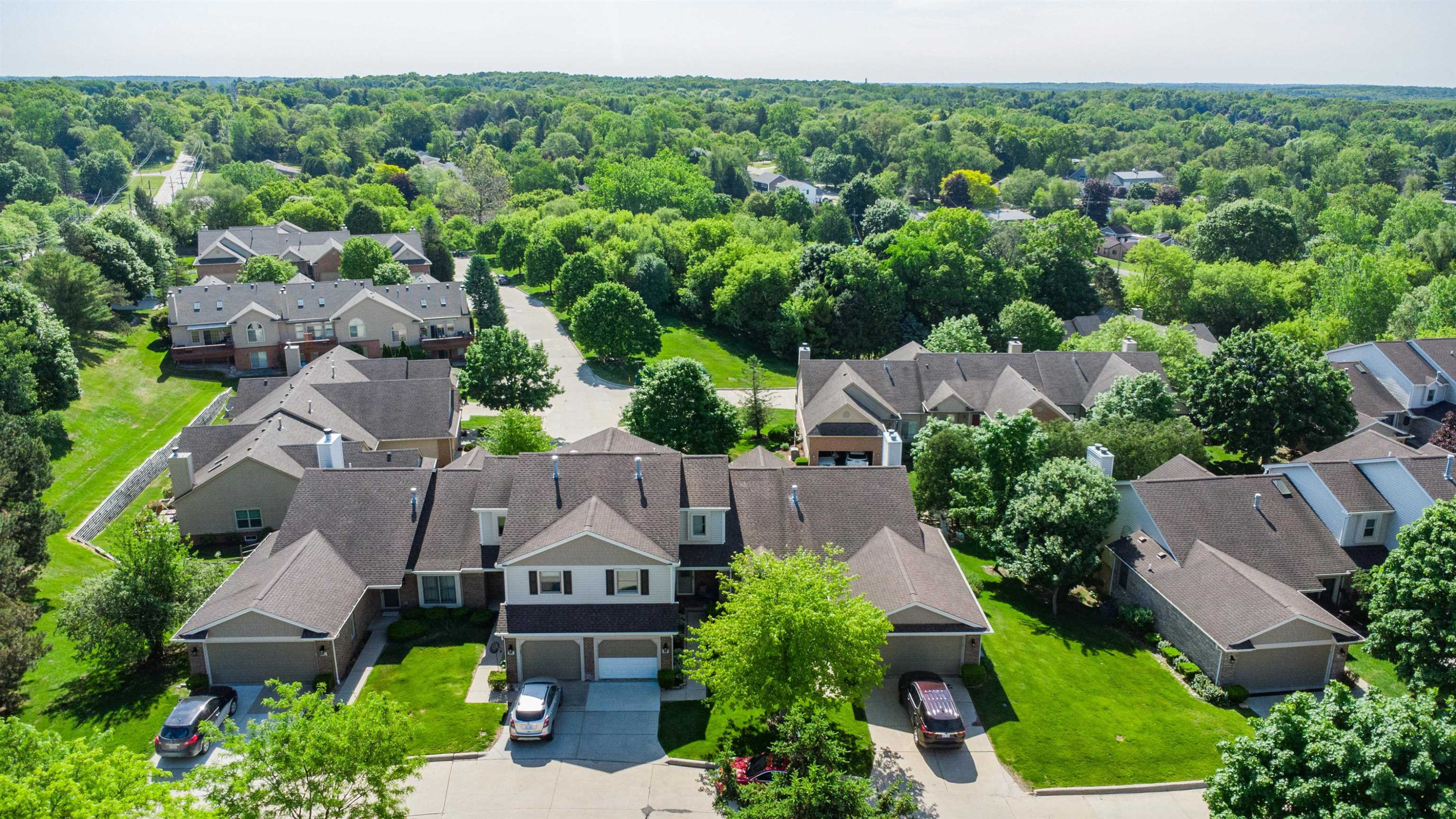 674 Summit Ridge Drive, Milford, MI 48381 — Photo 29