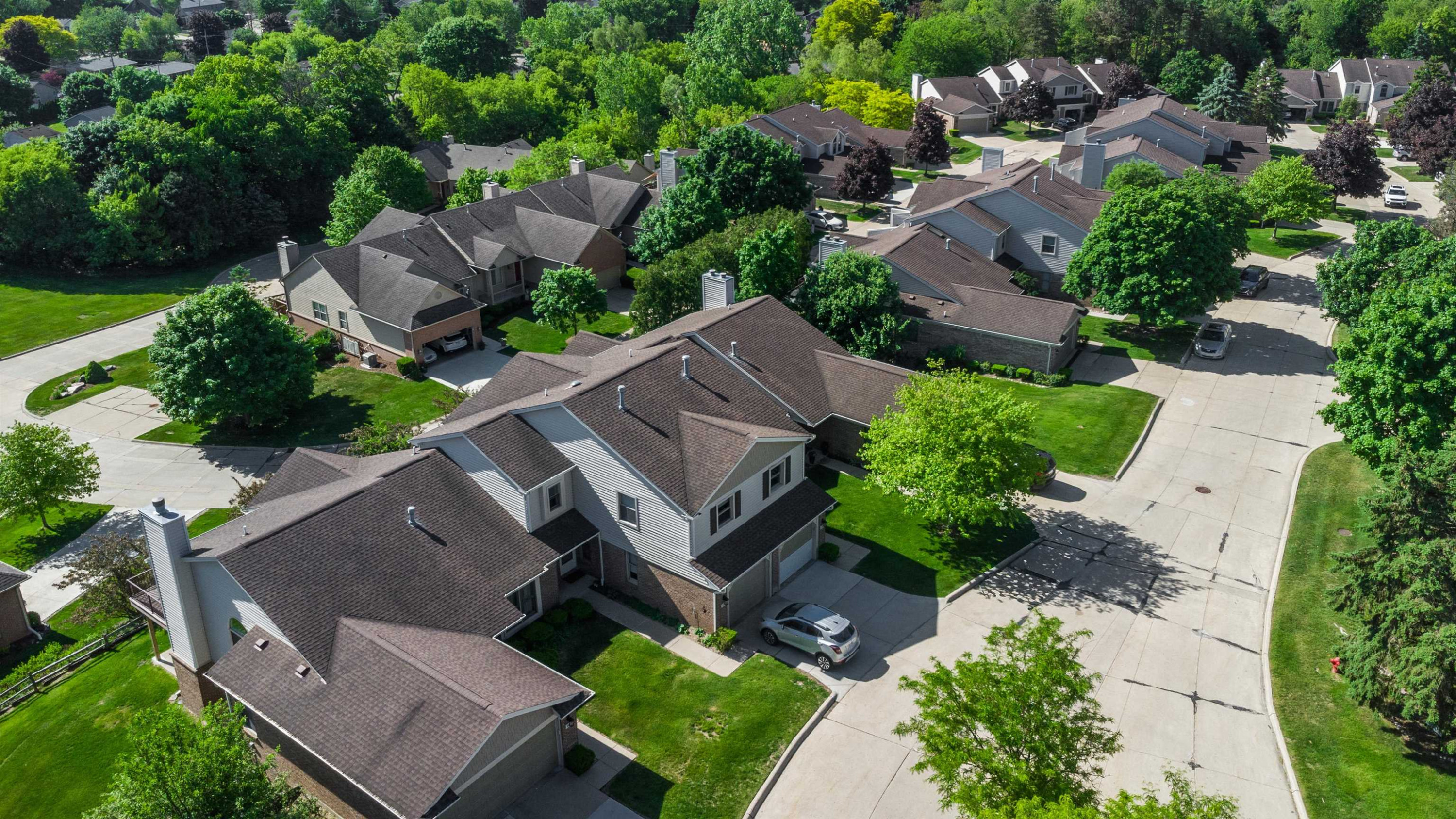674 Summit Ridge Drive, Milford, MI 48381 — Photo 30