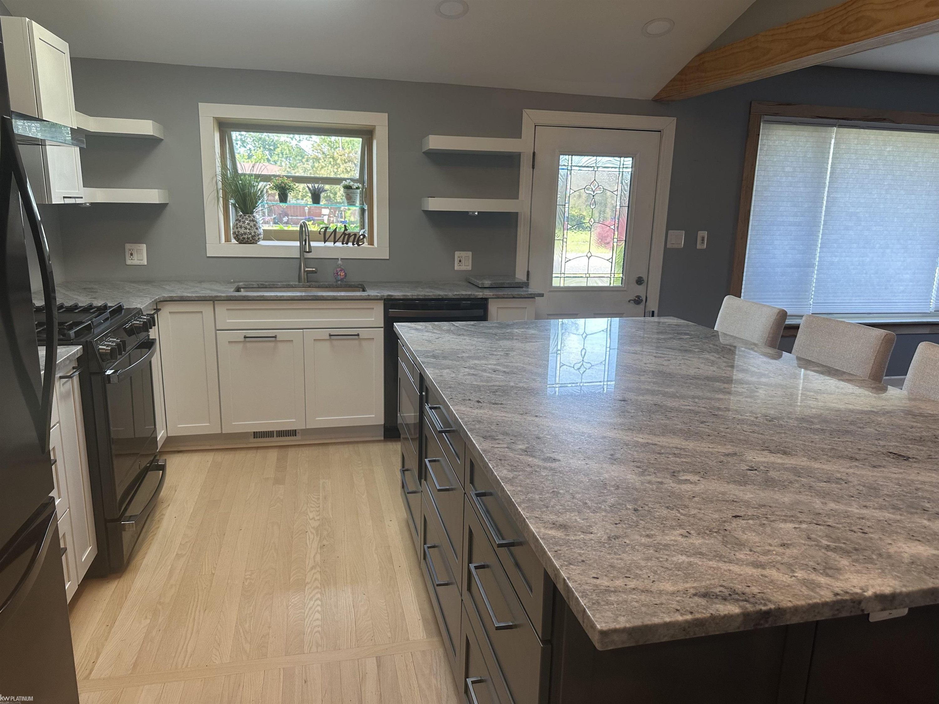 13006 Masonic Road, Warren, MI 48088 — Photo 7