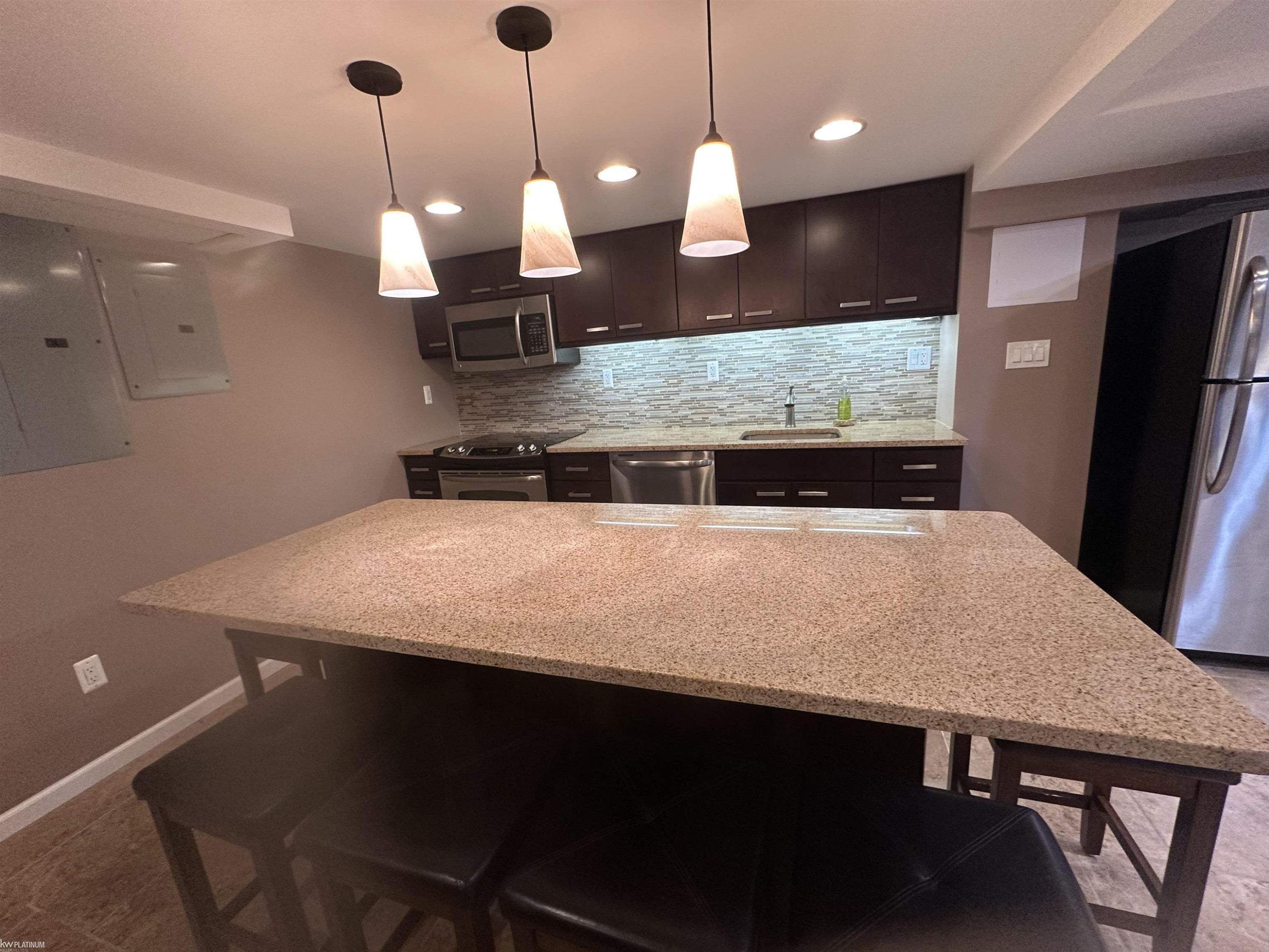 13006 Masonic Road, Warren, MI 48088 — Photo 36