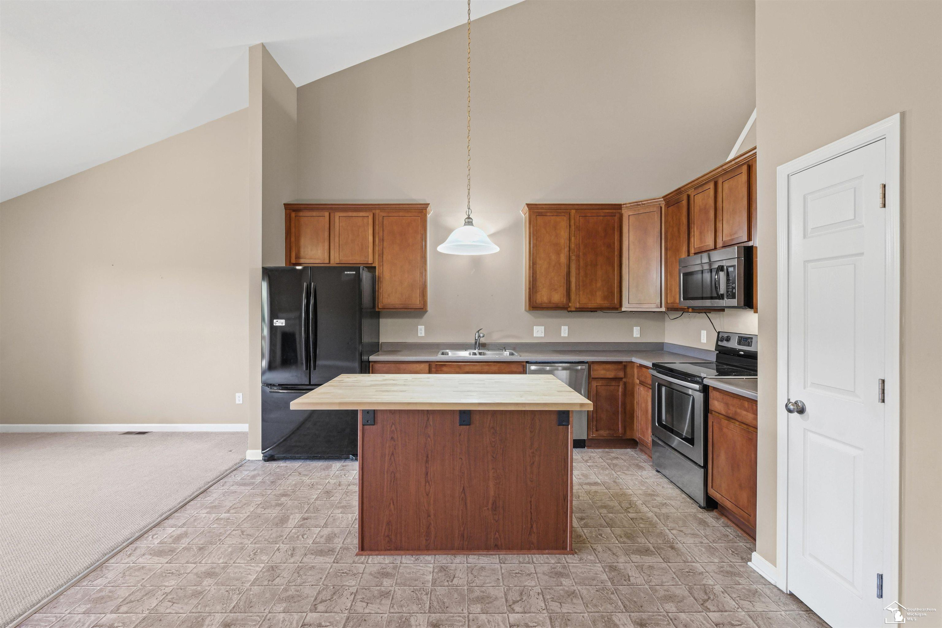 5054 Breckenridge Drive, Ypsilanti, MI 48197 — Photo 9