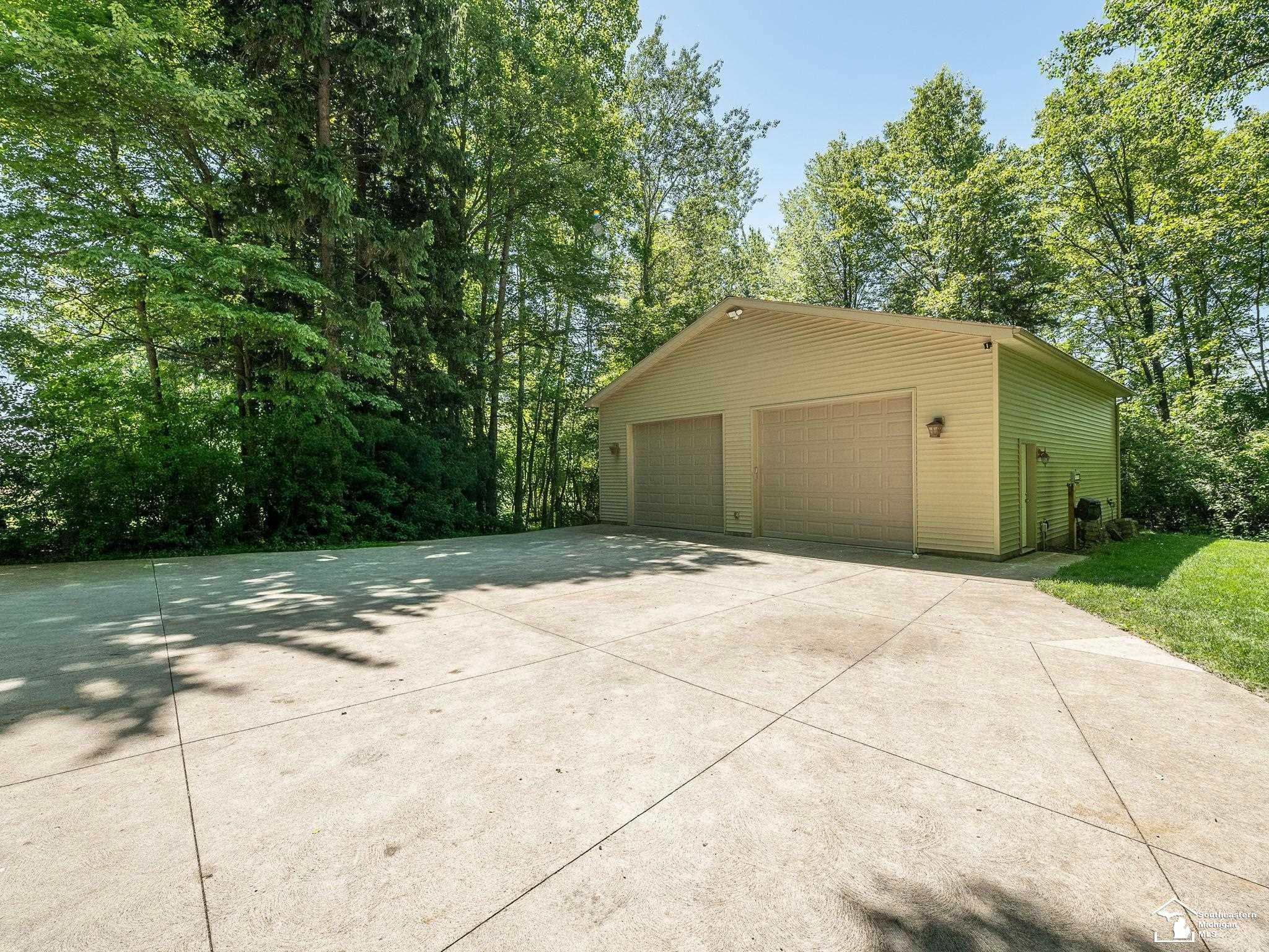 1326 S Raisinville Road, Monroe, MI 48161 — Photo 41