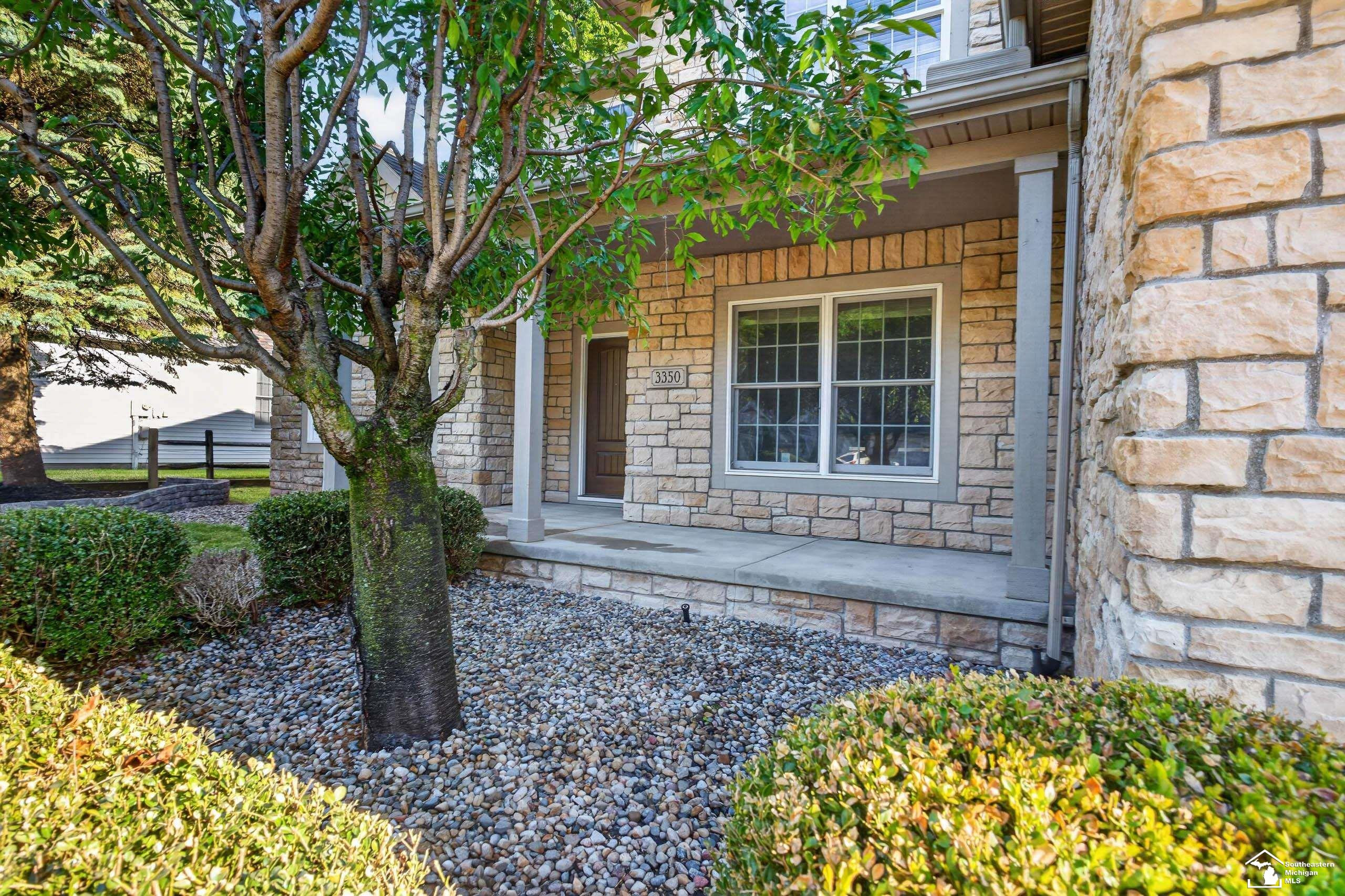 3350 Quail Hollow Drive, Temperance, MI 48144 — Photo 2