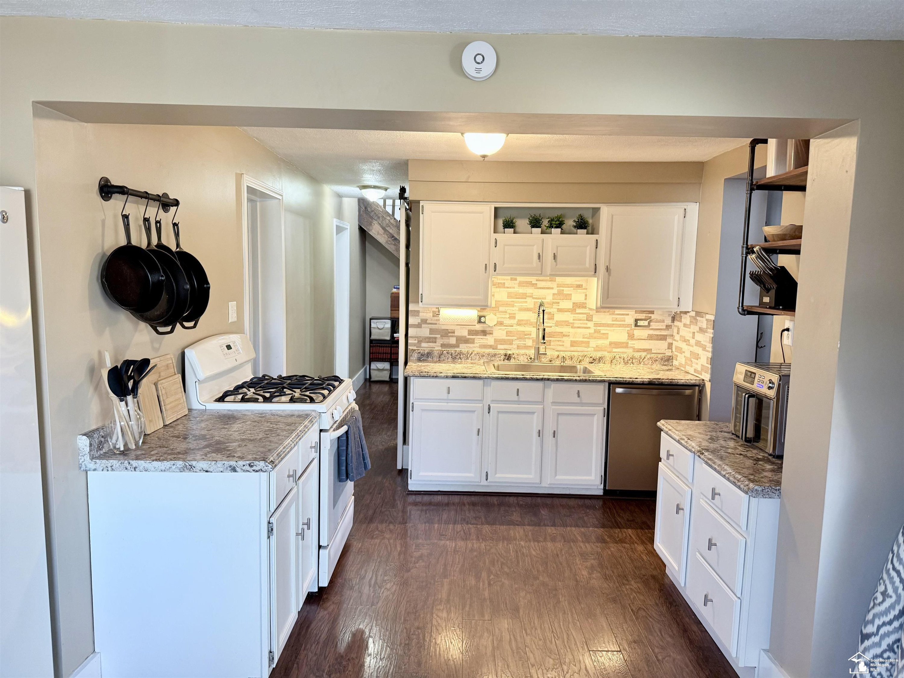 2911 Whitlock Road, Jackson, MI 49202 — Photo 4