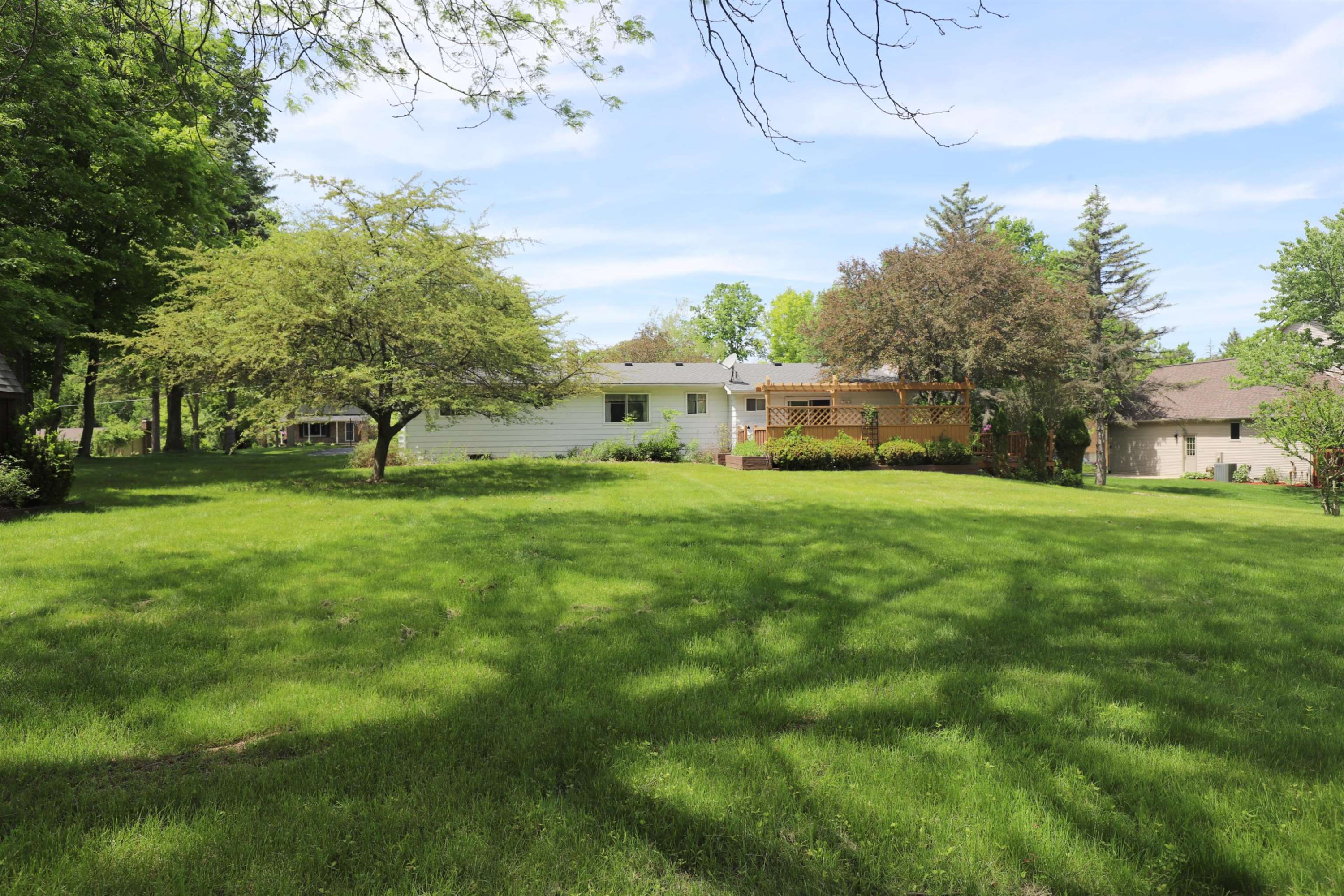3306 Woodvalley Drive, Flushing, MI 48433 — Photo 23