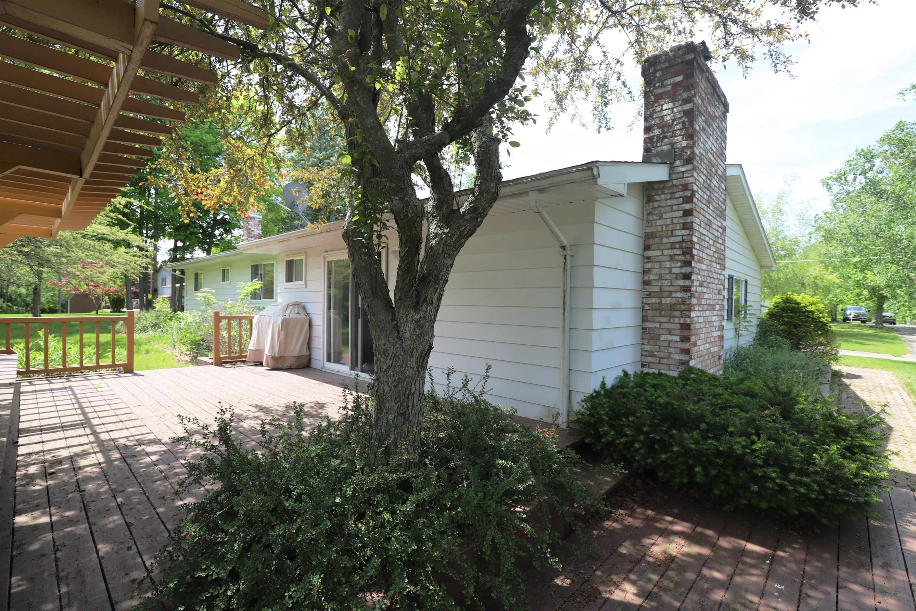 3306 Woodvalley Drive, Flushing, MI 48433 — Photo 28
