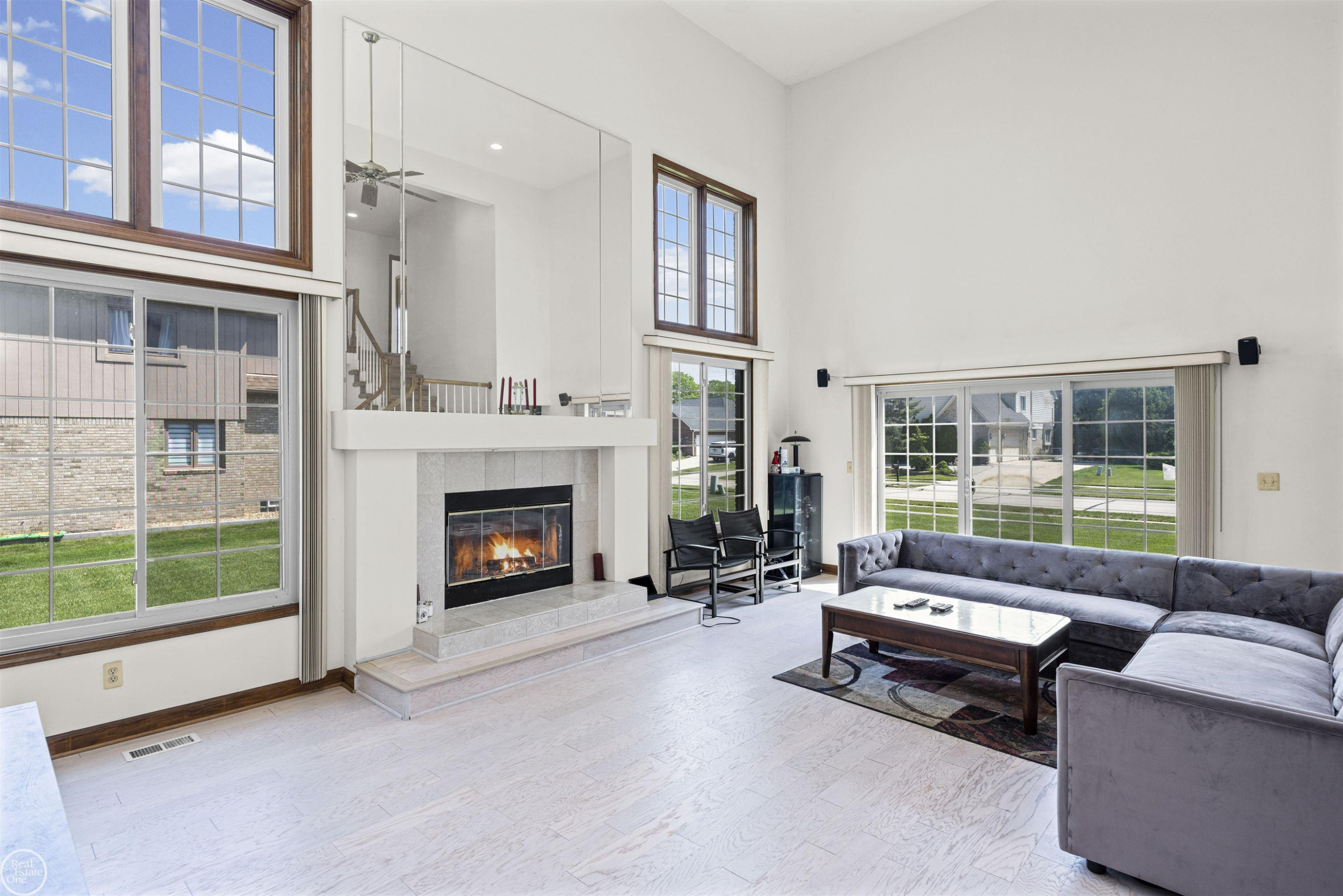 48430 Montelepre Drive, Shelby Twp, MI 48315 — Photo 4