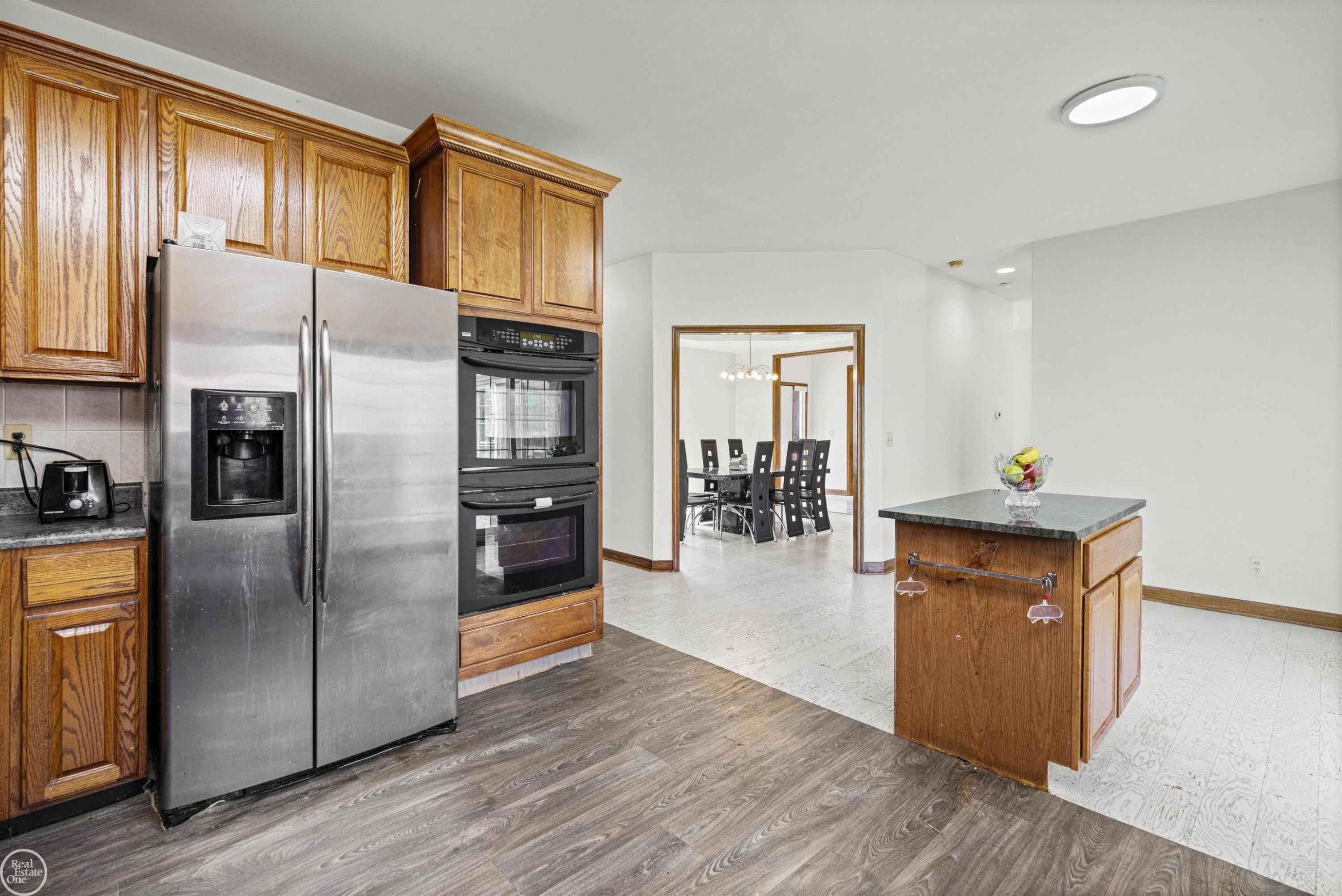 48430 Montelepre Drive, Shelby Twp, MI 48315 — Photo 19