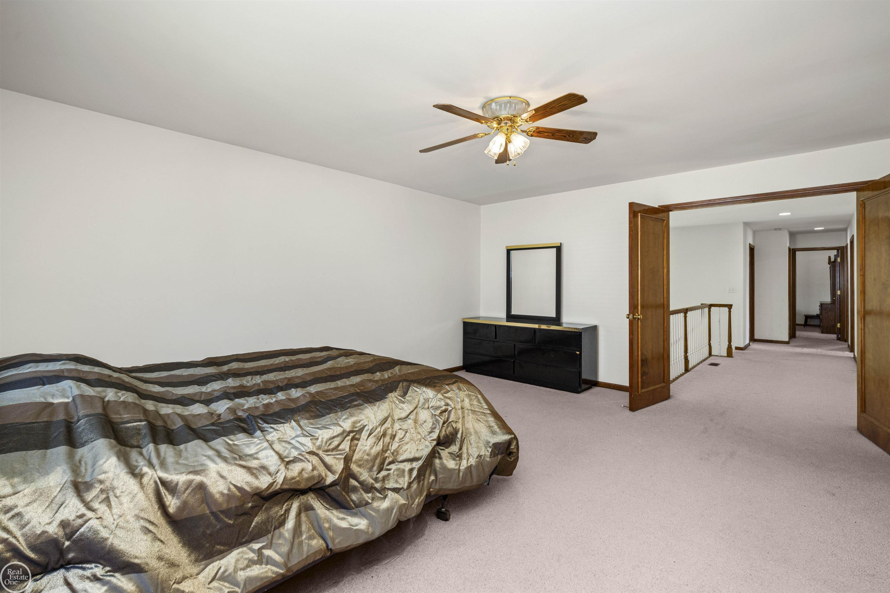 48430 Montelepre Drive, Shelby Twp, MI 48315 — Photo 23