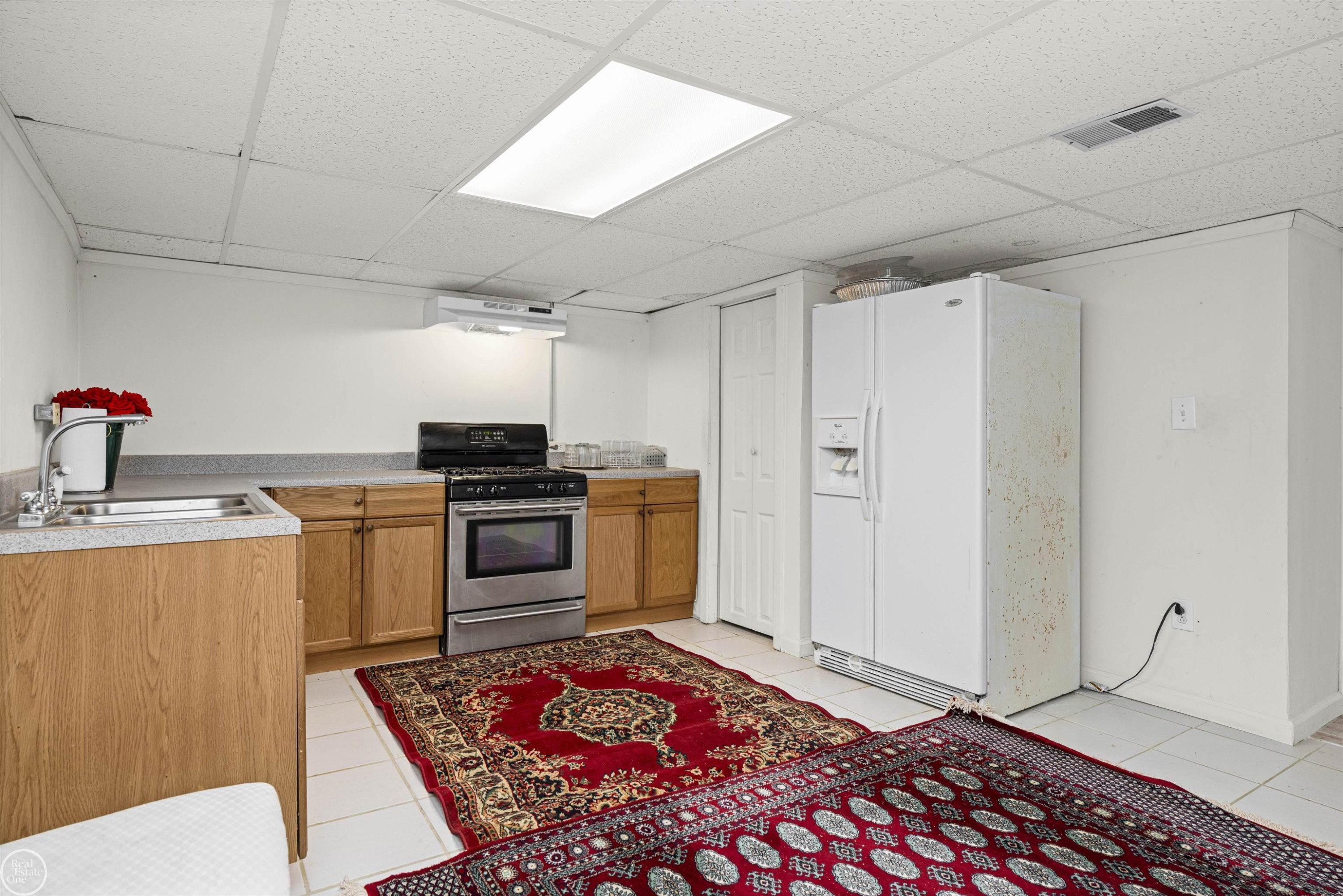 48430 Montelepre Drive, Shelby Twp, MI 48315 — Photo 37