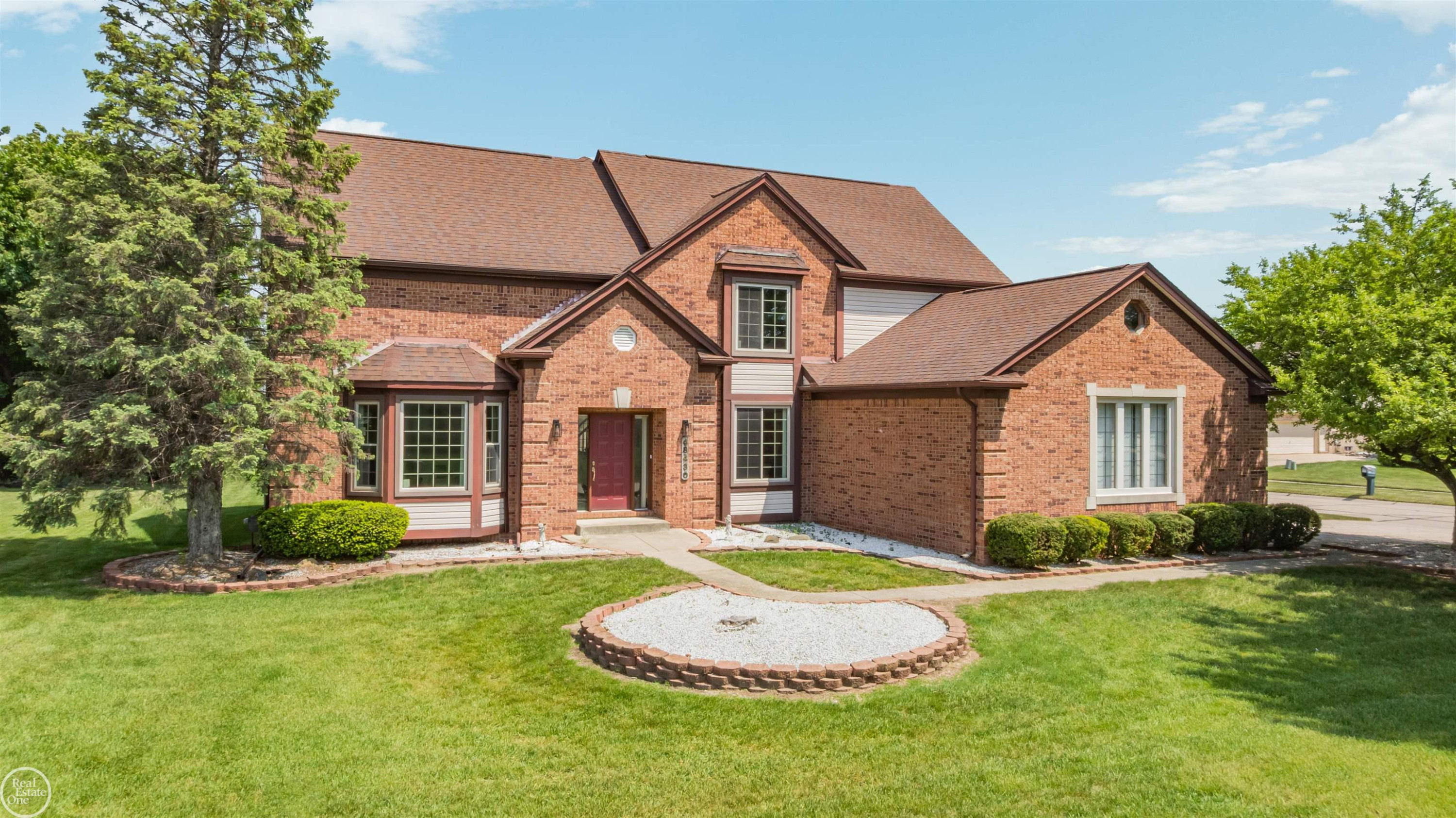 48430 Montelepre Drive, Shelby Twp, MI 48315 — Photo 42