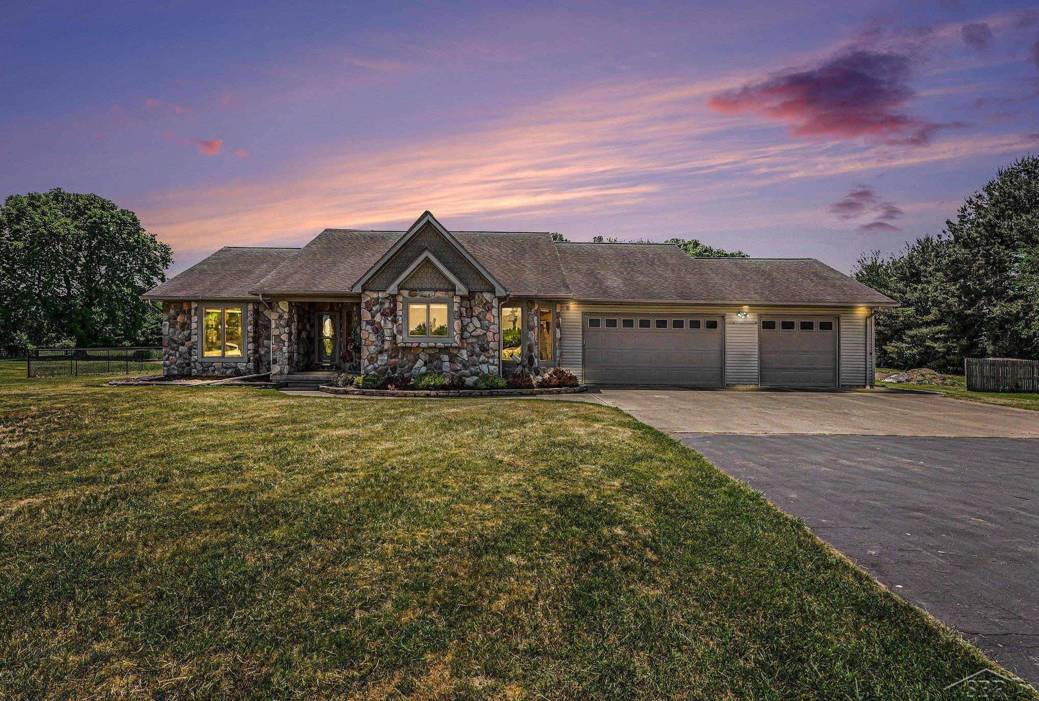 2768 E Birch Run Road, Burt, MI 48417