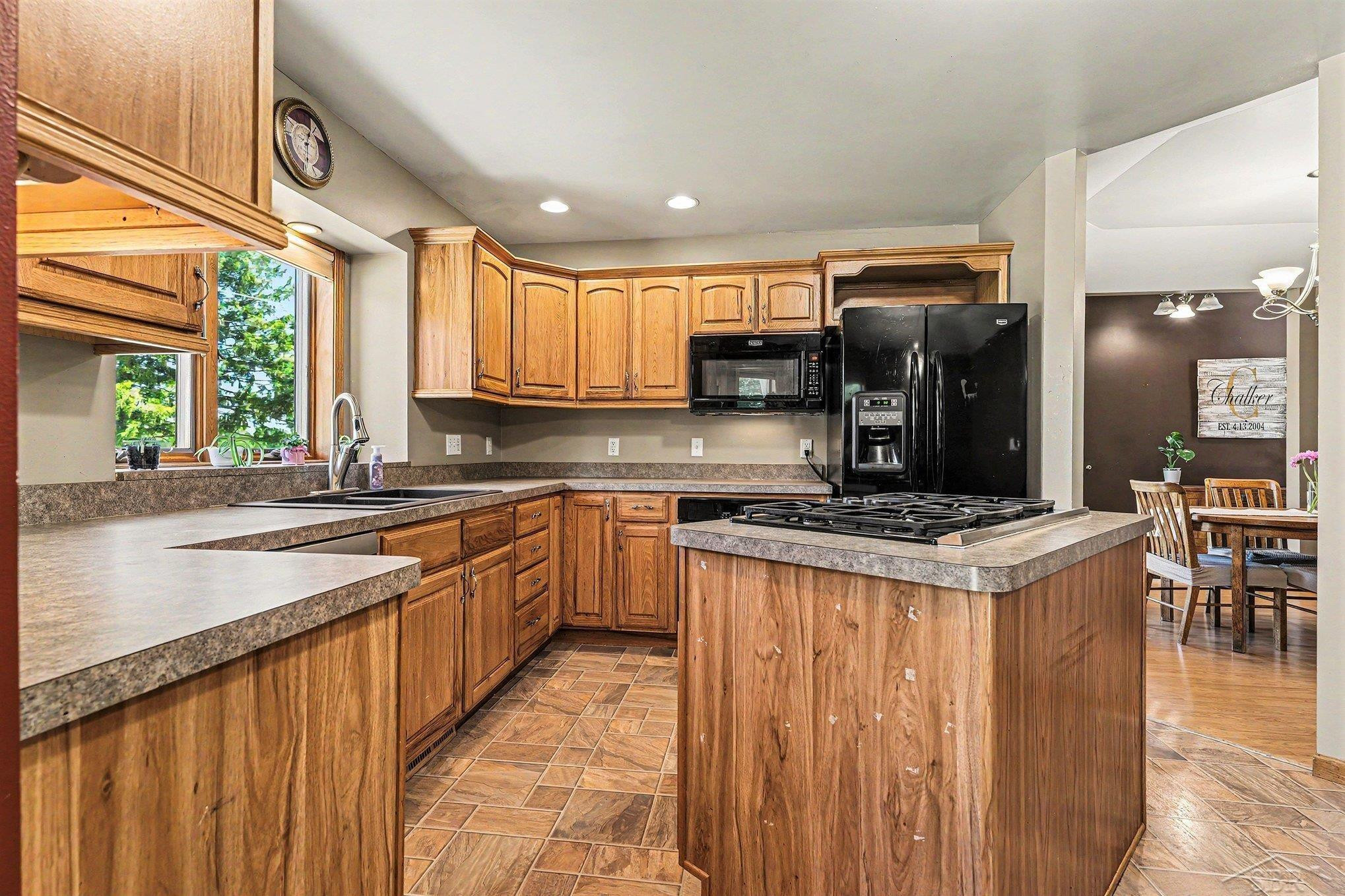 2768 E Birch Run Road, Burt, MI 48417 — Photo 11
