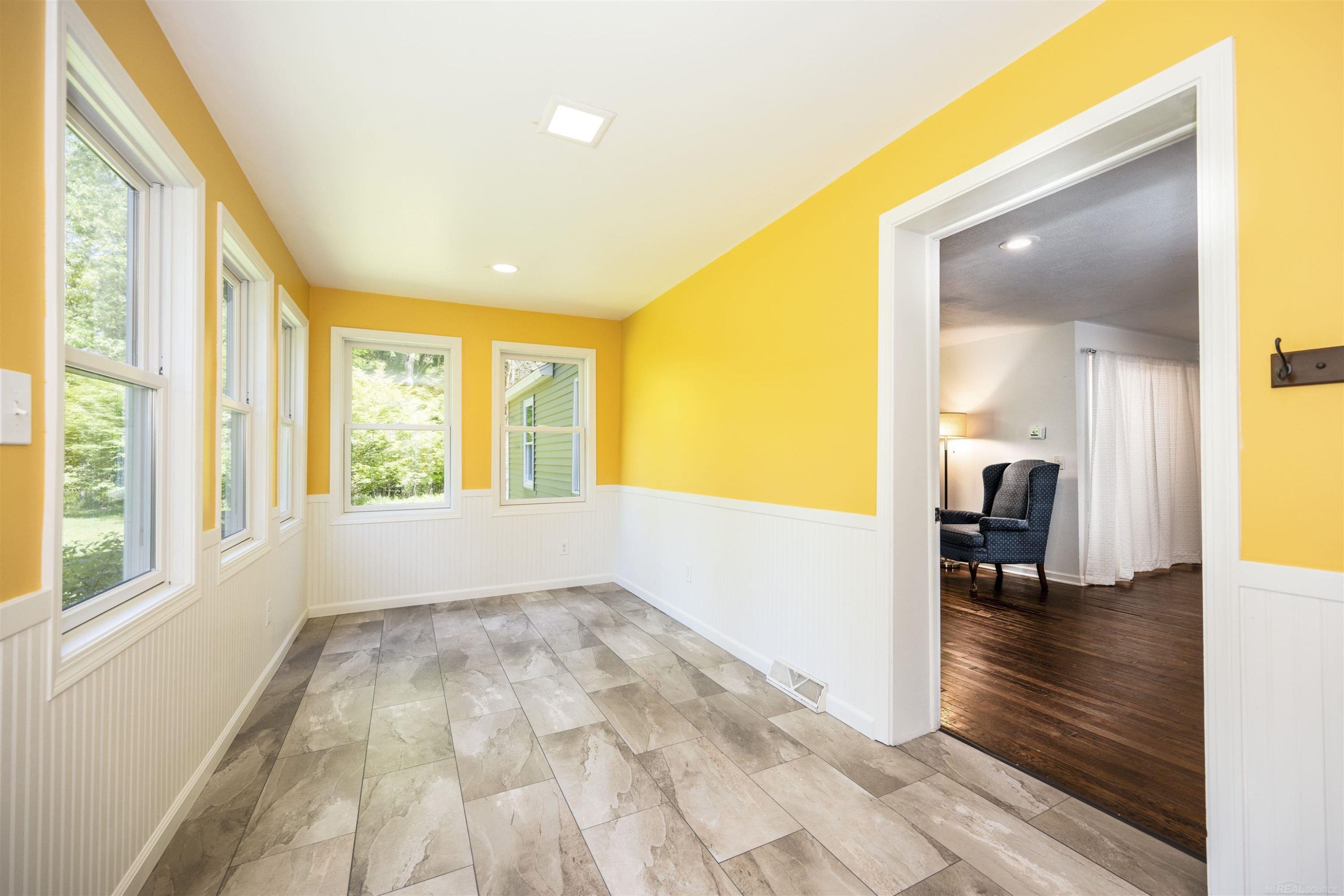 1516 11 Mile NE Road, Comstock Park, MI 49321 — Photo 5