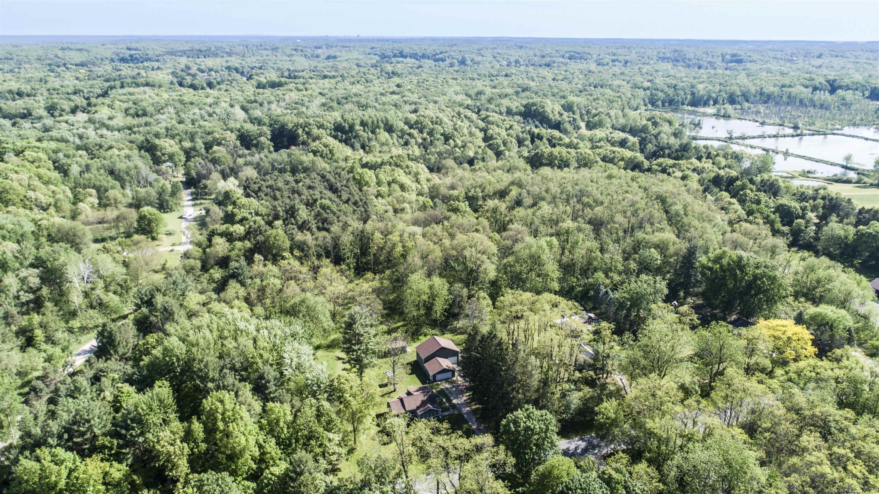 1516 11 Mile NE Road, Comstock Park, MI 49321 — Photo 30