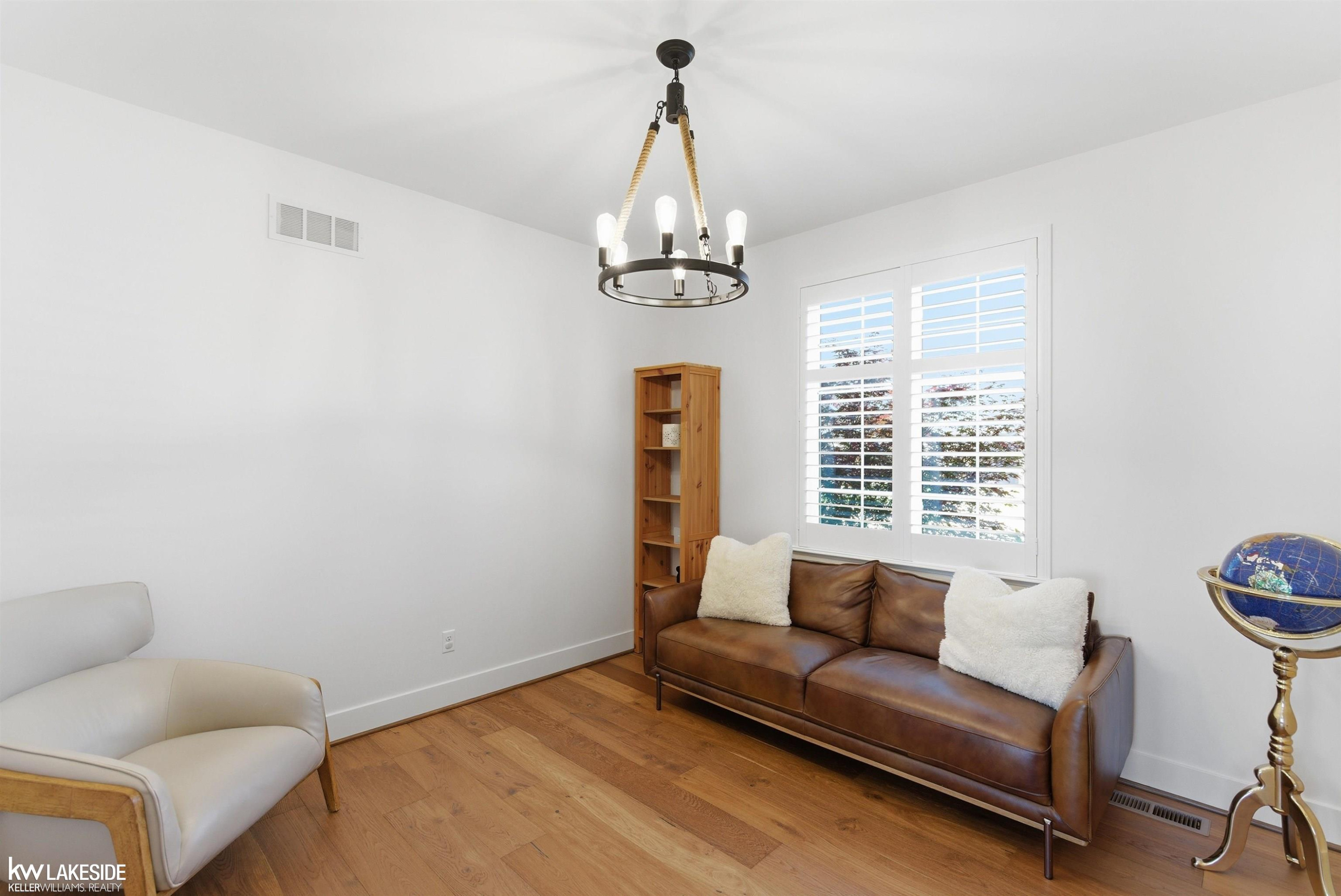 17206 Crittenden Drive, Macomb, MI 48044 — Photo 11