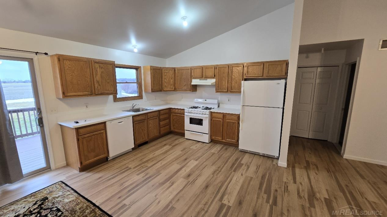 5688 Galbraith Line Road, Croswell, MI 48422 — Photo 11