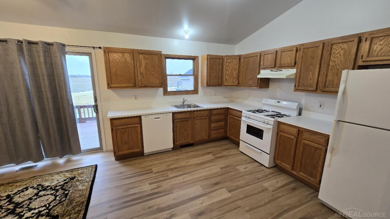 5688 Galbraith Line Road, Croswell, MI 48422 — Photo 12