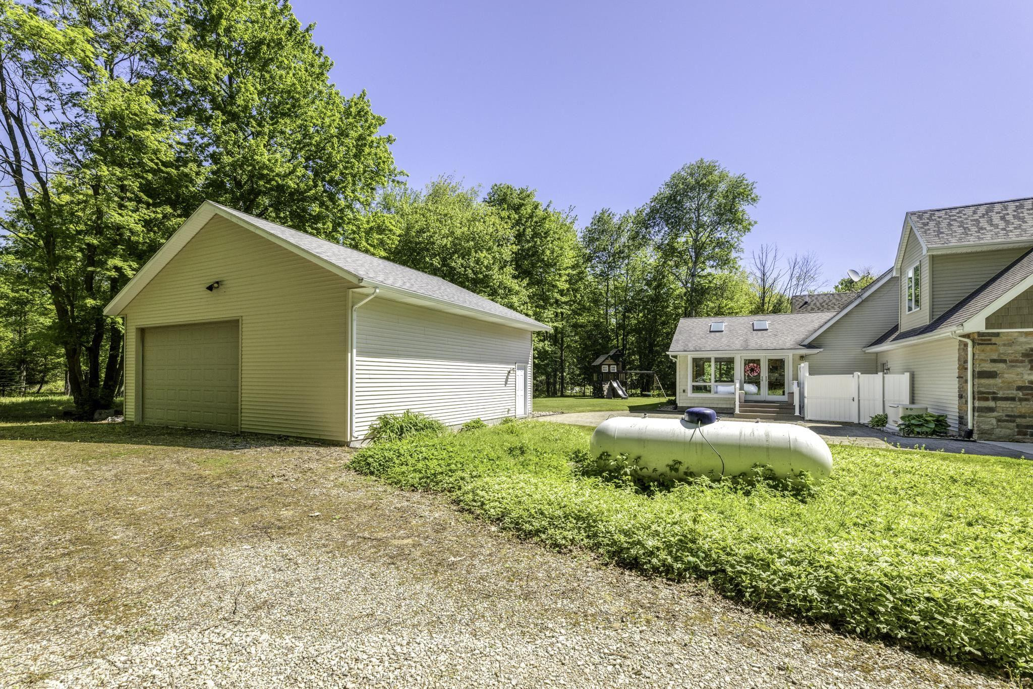 6865 Custer Road, Port Sanilac, MI 48469 — Photo 56