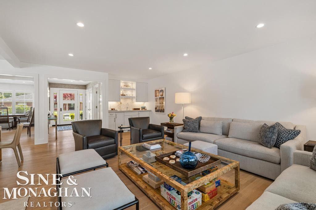 27 Shorecrest Circle, Grosse Pointe Shores, MI 48236 — Photo 14