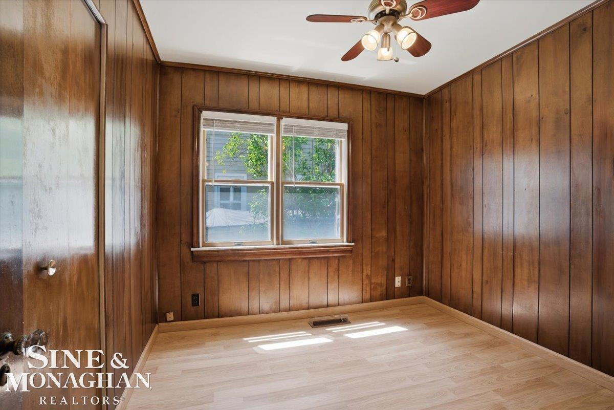 1413 Minnesota Avenue, Marysville, MI 48040 — Photo 19