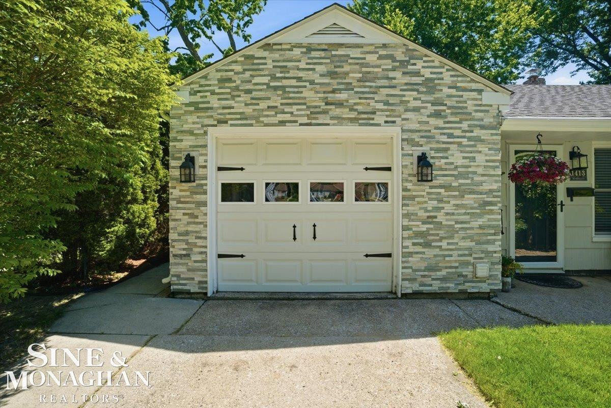 1413 Minnesota Avenue, Marysville, MI 48040 — Photo 21
