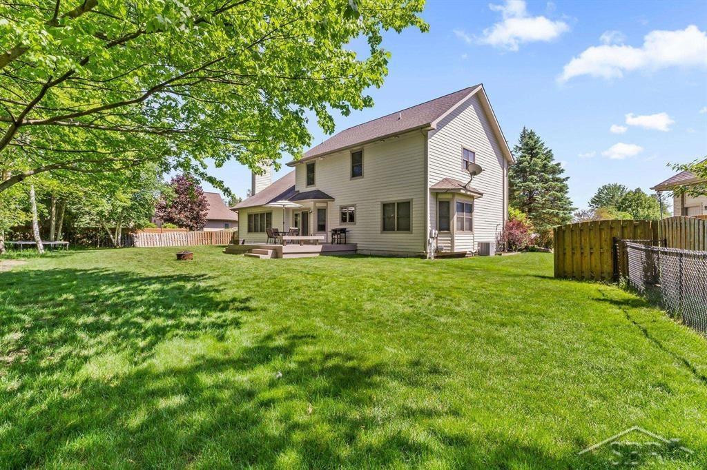 403 Shirewood Lane, Midland, MI 48642 — Photo 29
