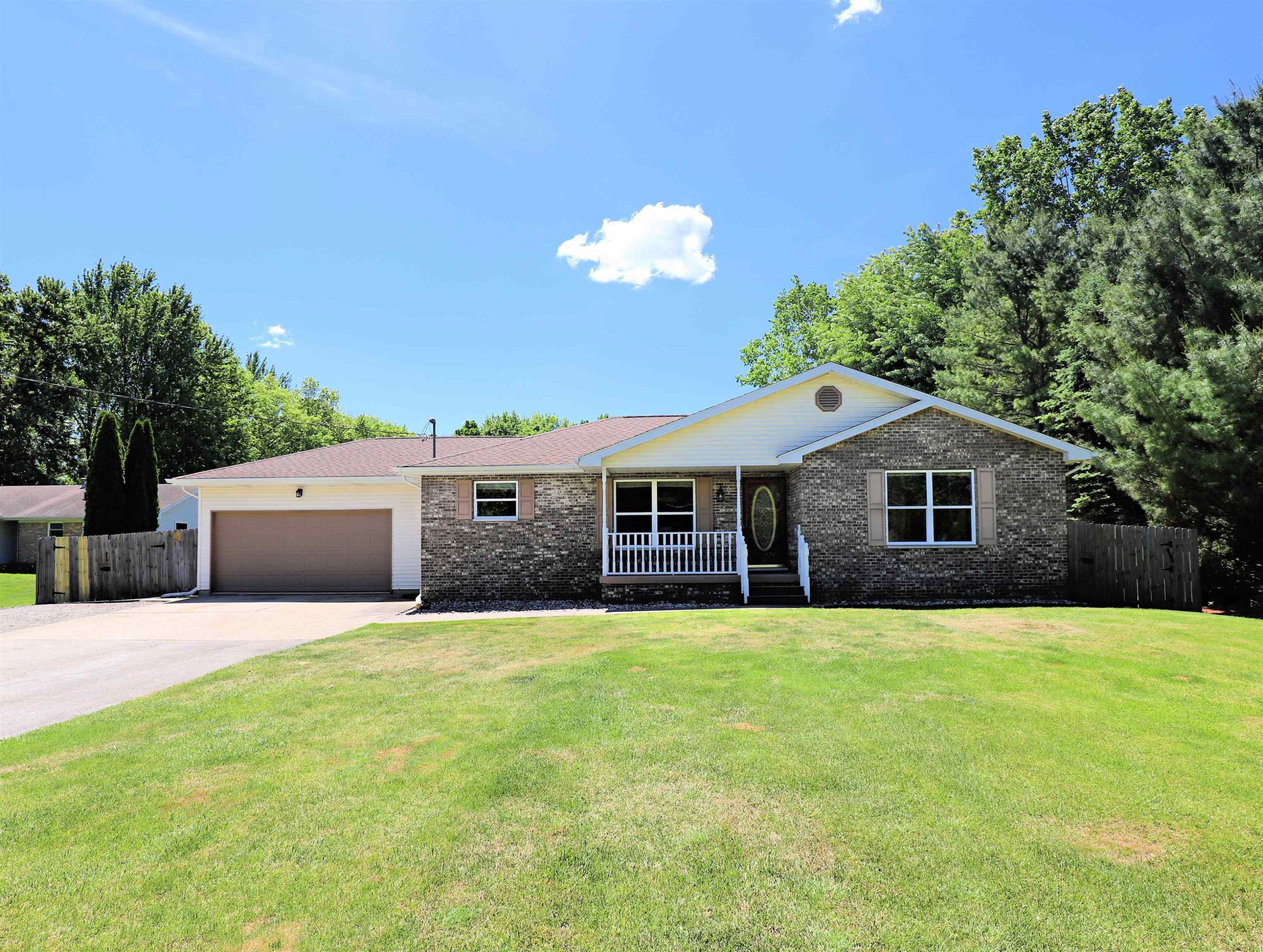 6285 Chicago Road, Flushing, MI 48433 — front exterior