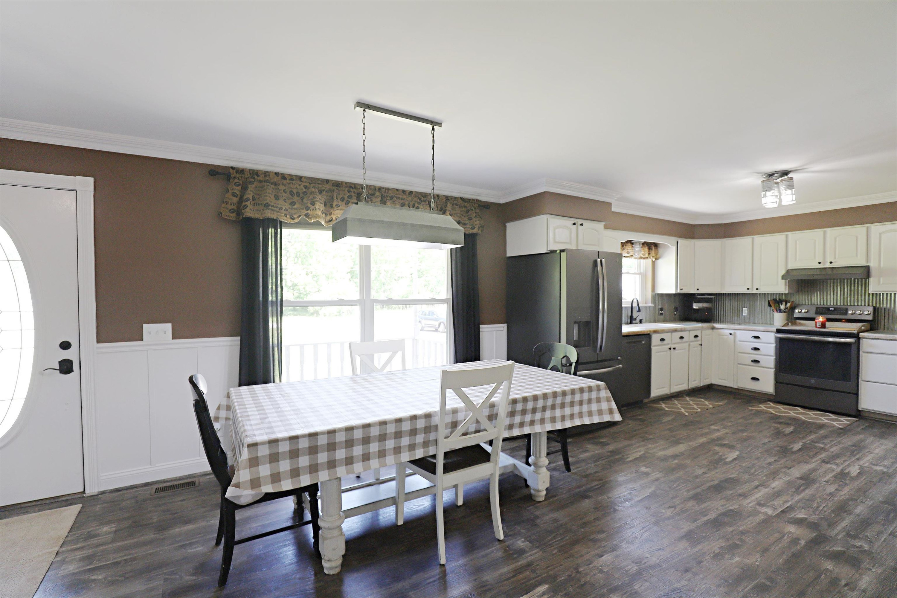 6285 Chicago Road, Flushing, MI 48433 — Photo 8