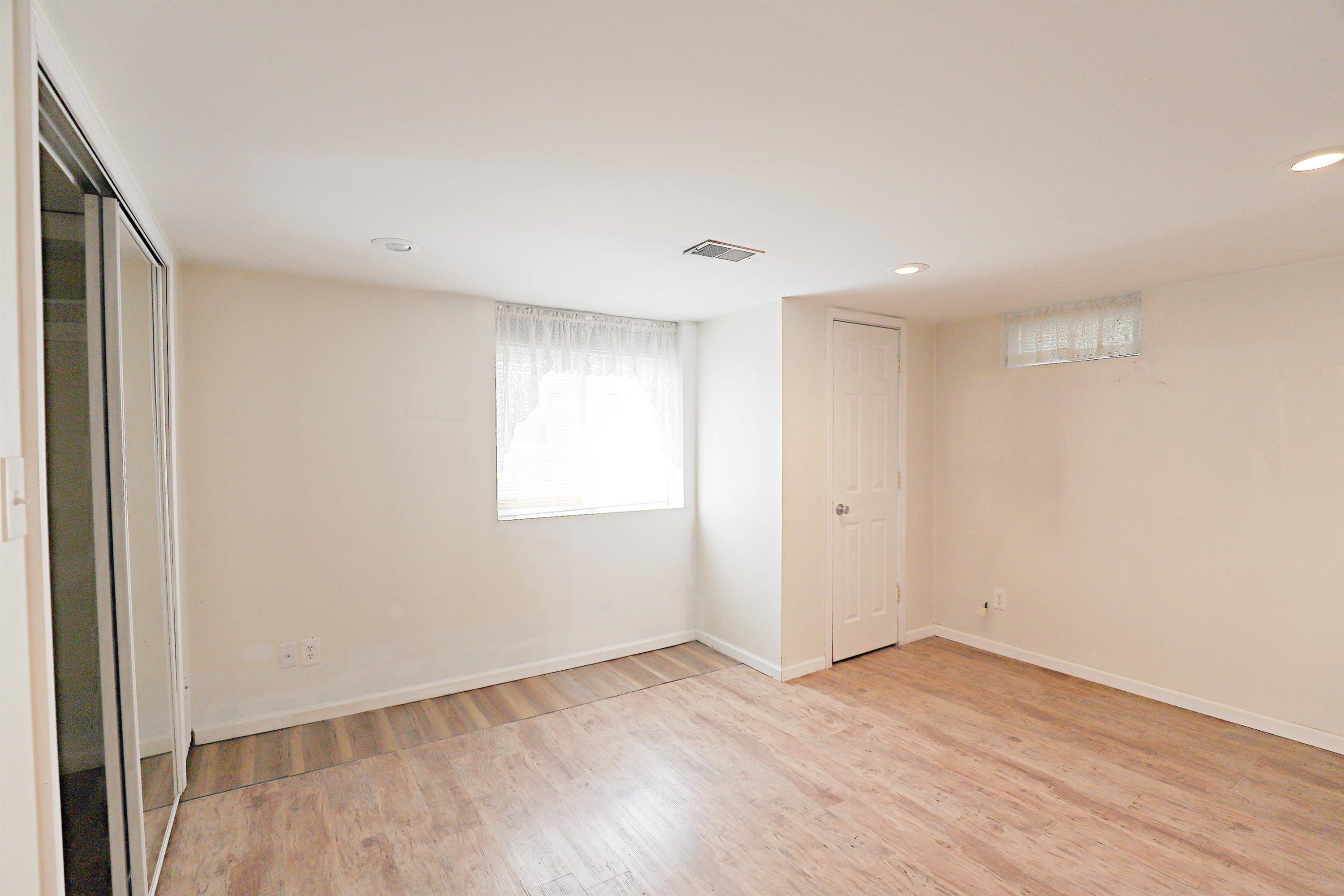 6285 Chicago Road, Flushing, MI 48433 — Photo 24