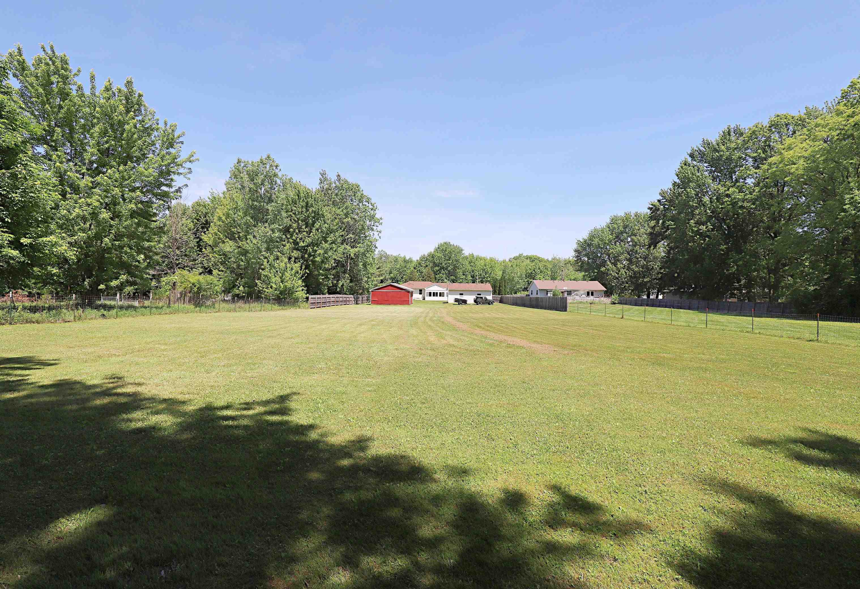 6285 Chicago Road, Flushing, MI 48433 — Photo 32