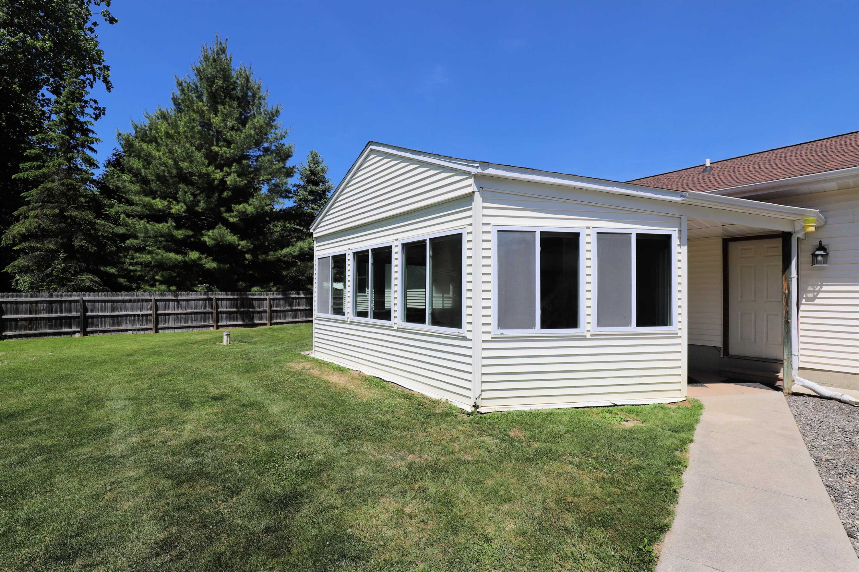 6285 Chicago Road, Flushing, MI 48433 — Photo 38