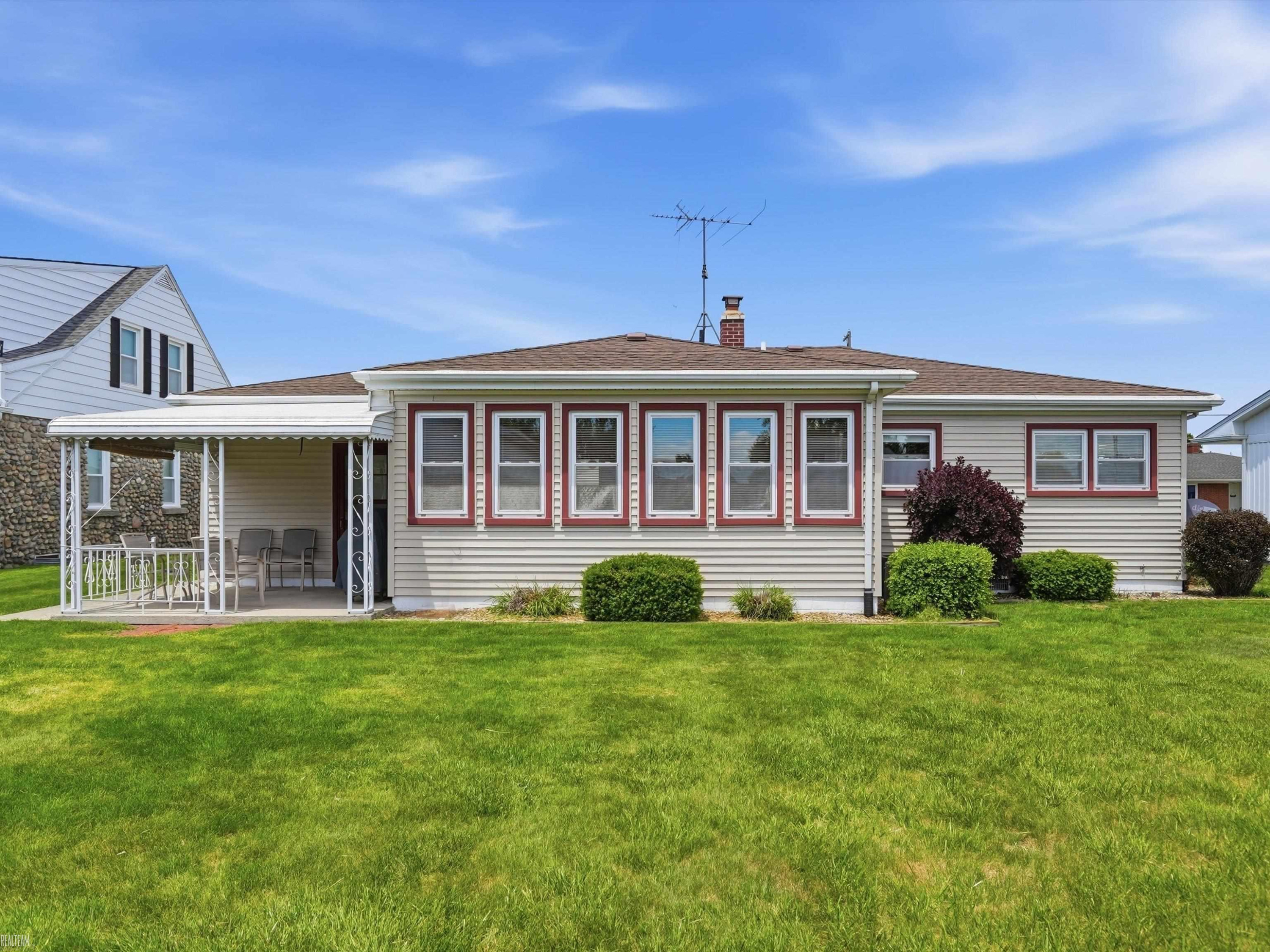 7589 Colony Drive, Algonac, MI 48001 — Photo 25