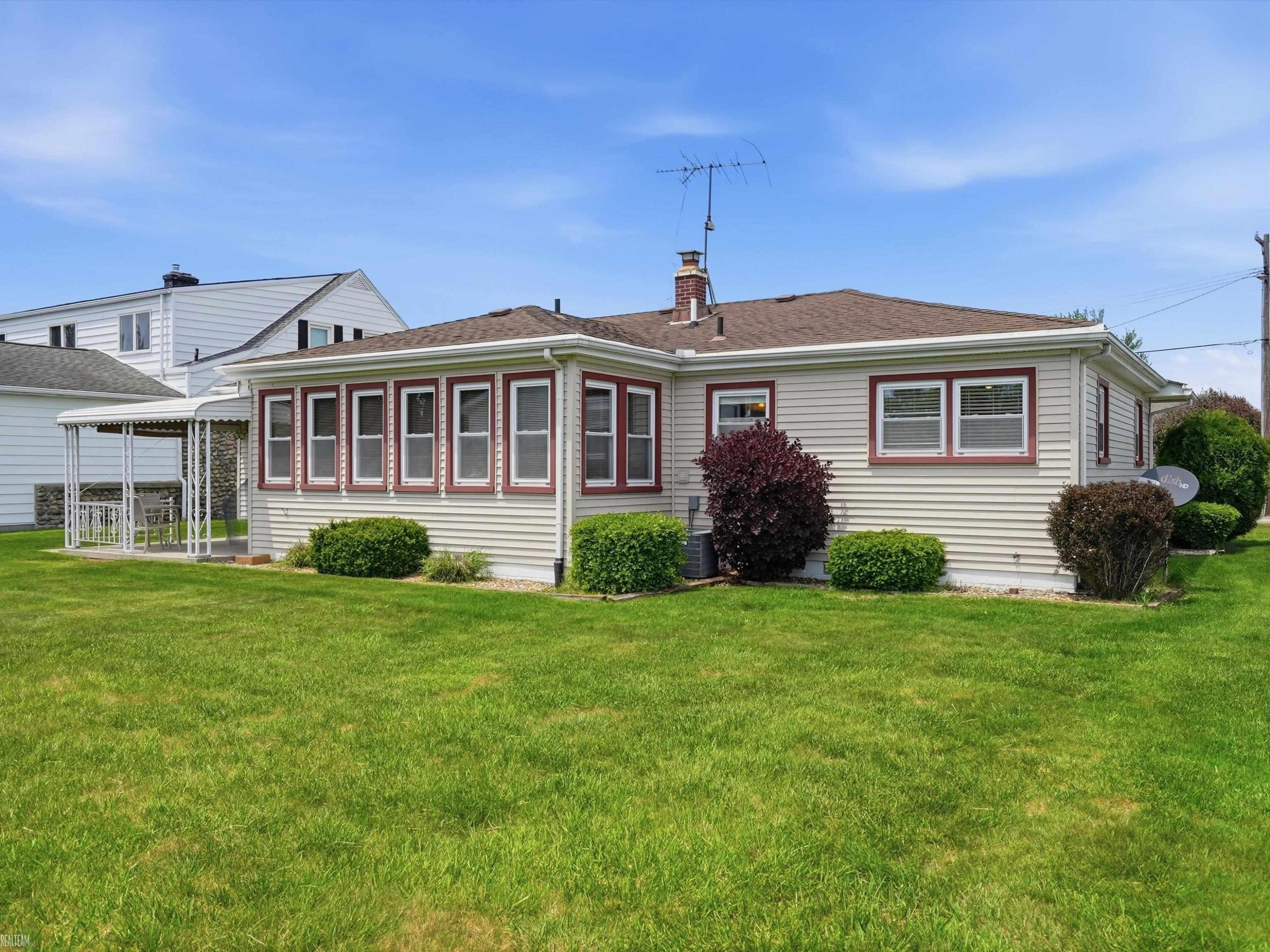 7589 Colony Drive, Algonac, MI 48001 — Photo 26