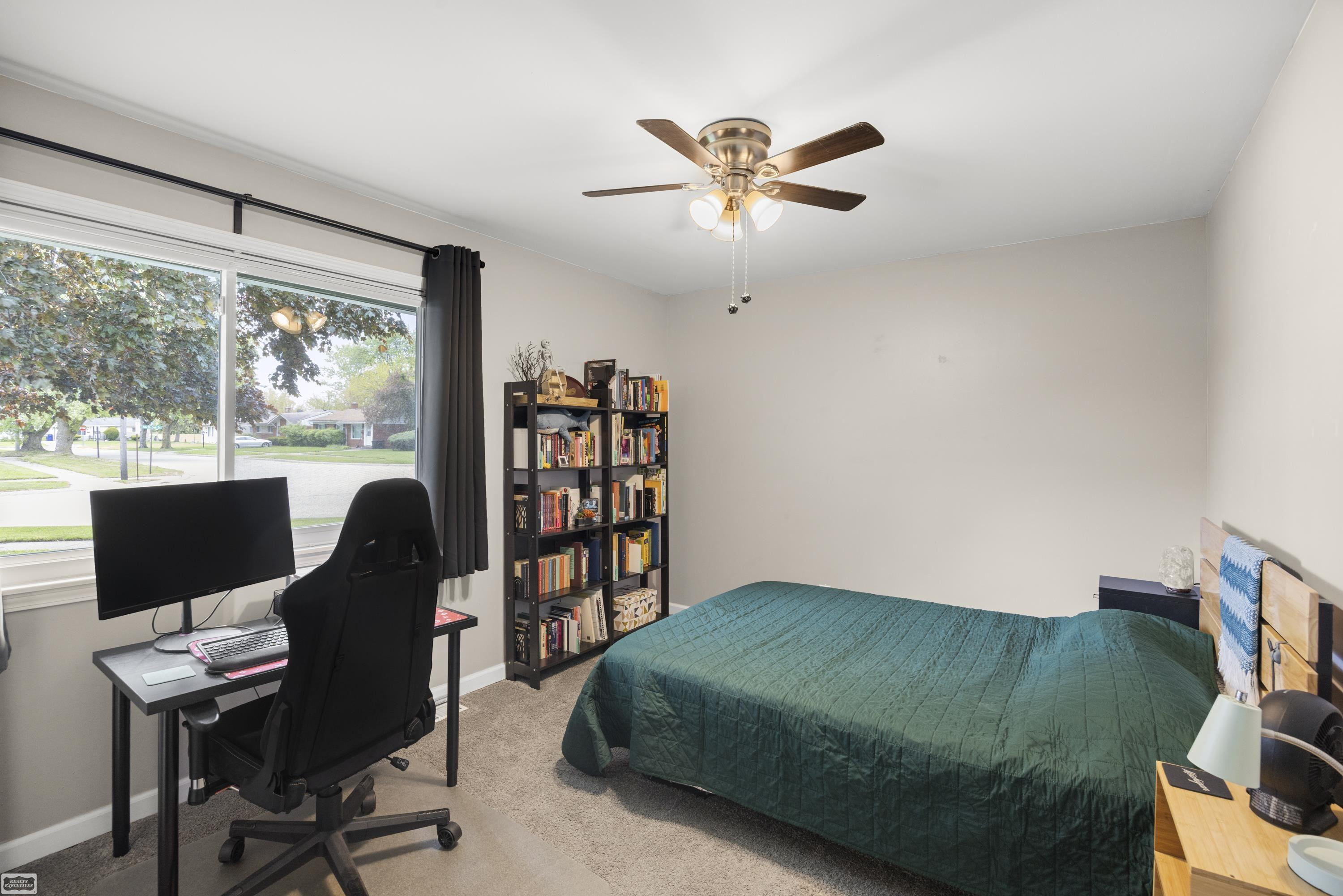 10732 N Oak Drive, Ferndale, MI 48220 — Photo 9