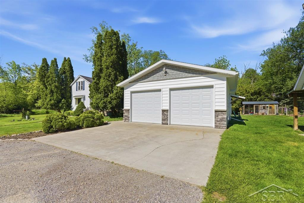 2775 E Siebert Road, Midland, MI 48642 — Photo 3