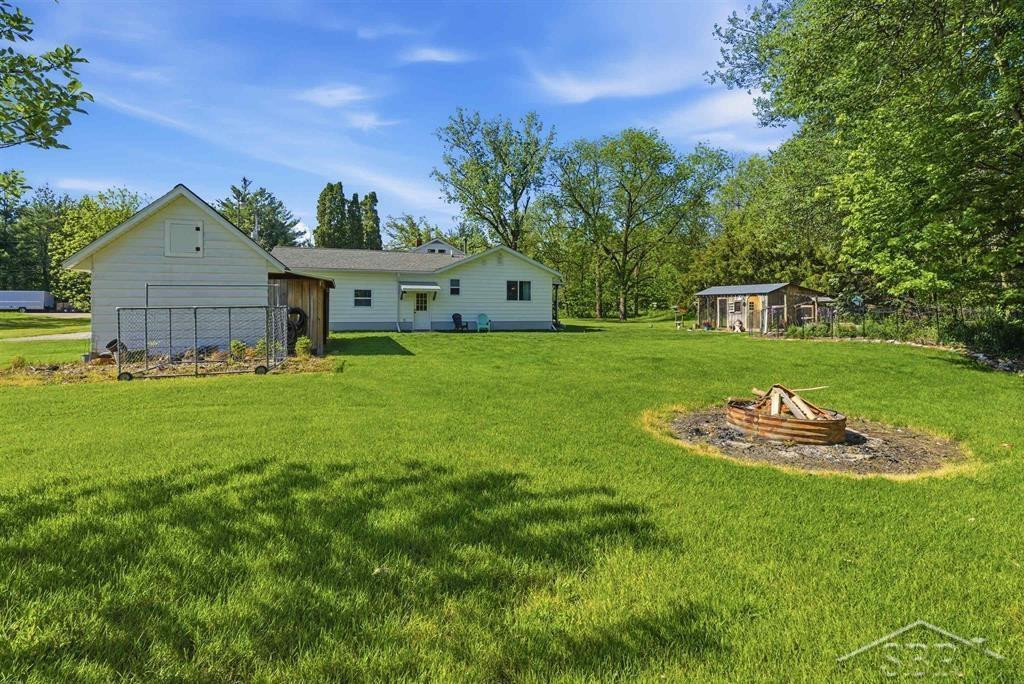 2775 E Siebert Road, Midland, MI 48642 — Photo 33