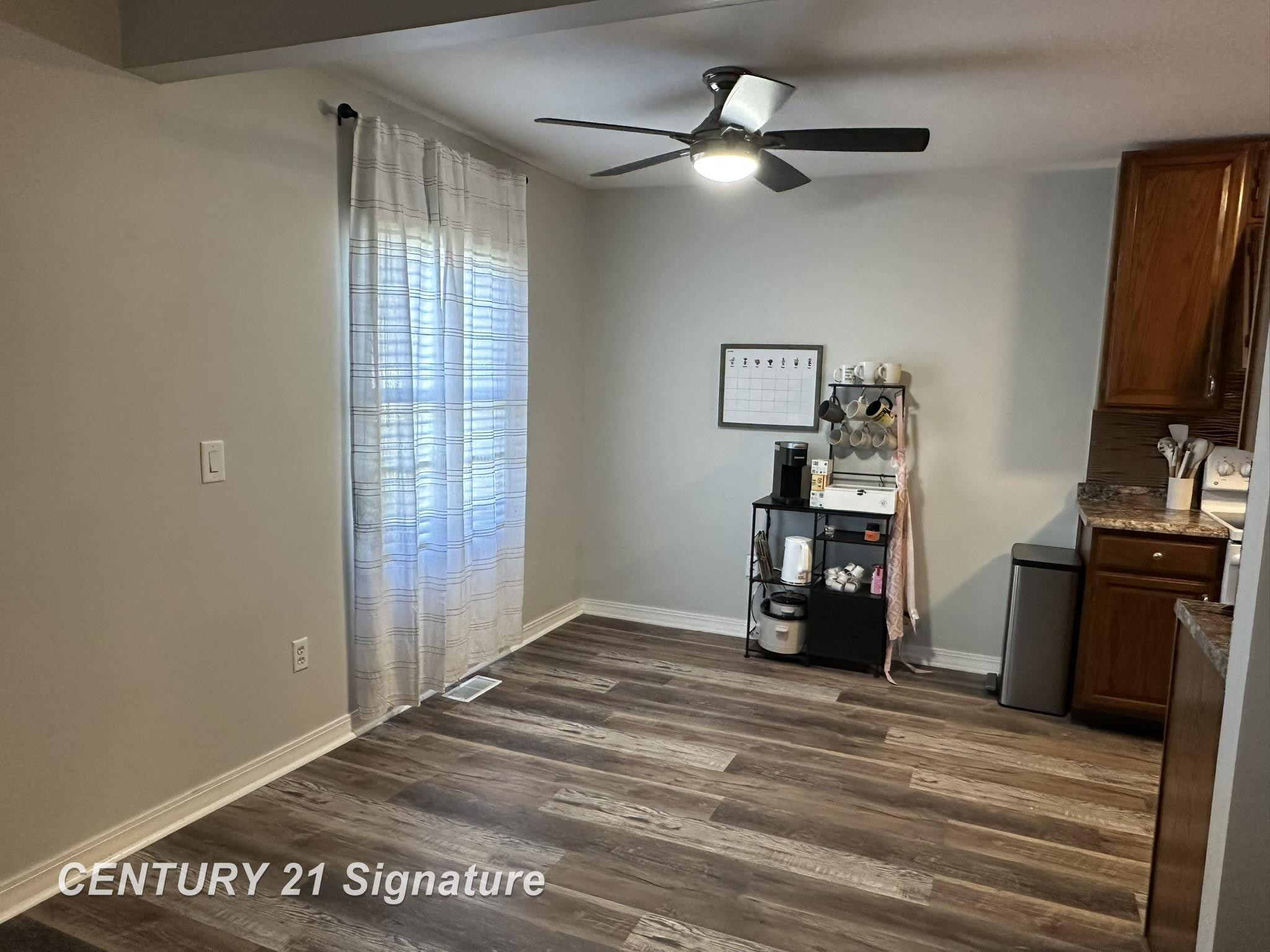 9414 Parkwood Drive, Davison, MI 48423 — Photo 4