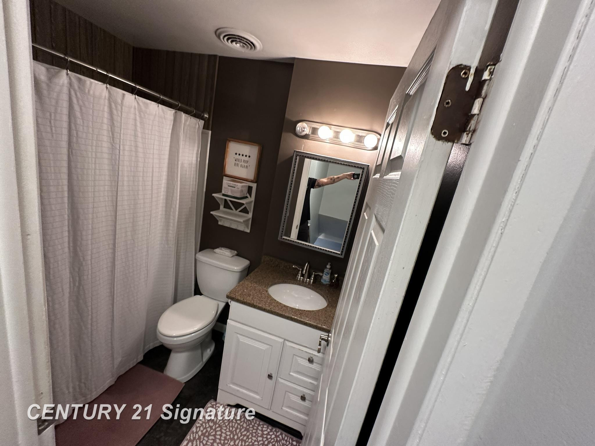 9414 Parkwood Drive, Davison, MI 48423 — Photo 9