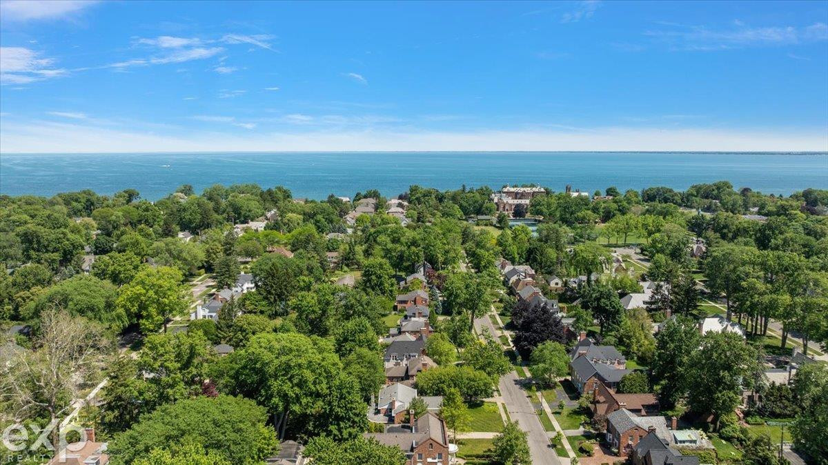 100 Moran Road, Grosse Pointe Farms, MI 48236 — Photo 22