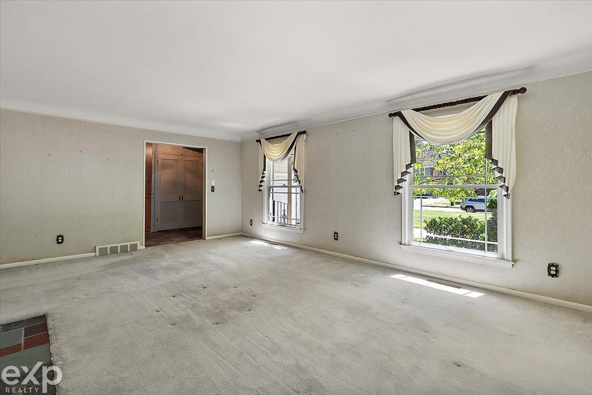 100 Moran Road, Grosse Pointe Farms, MI 48236 — Photo 26