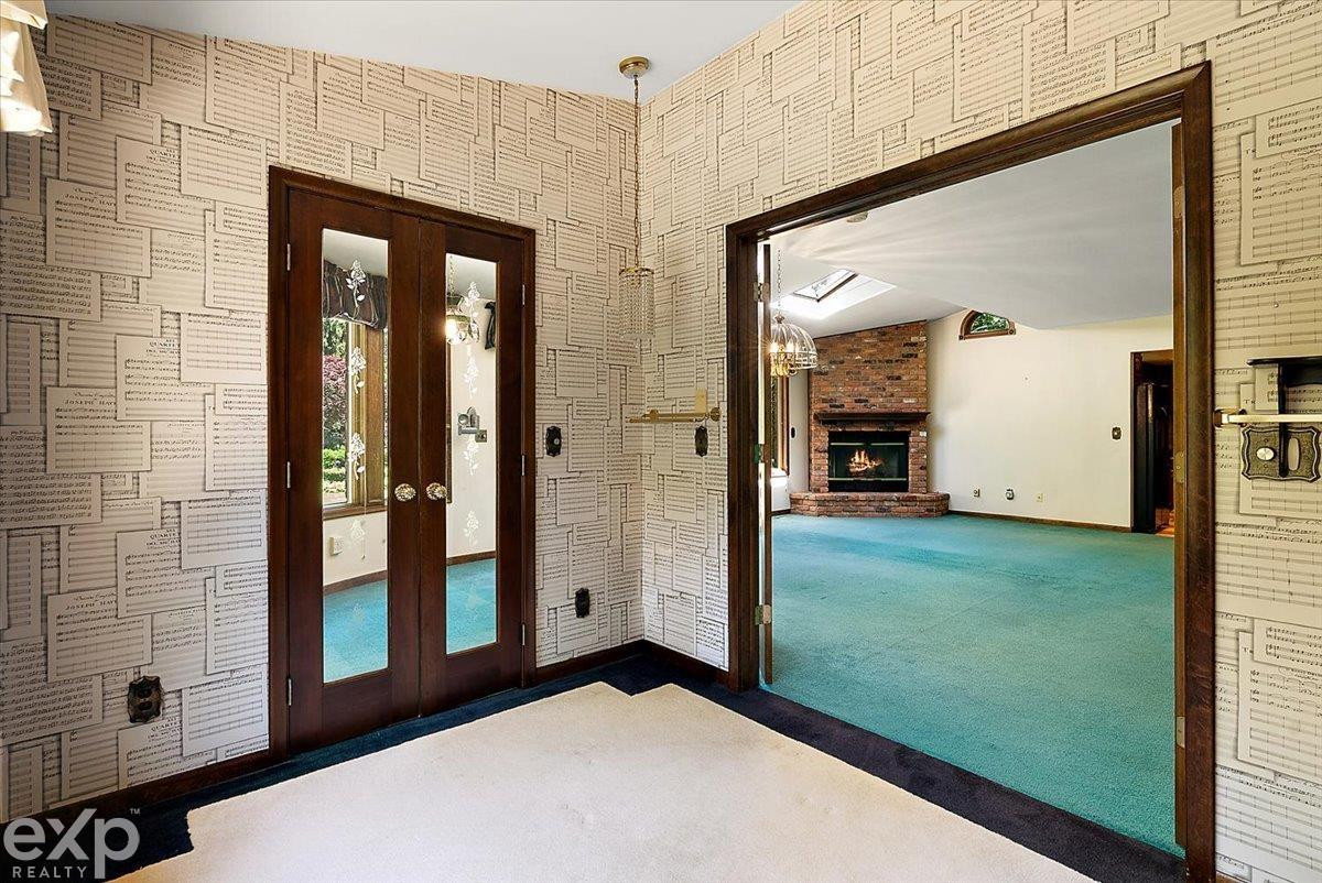 100 Moran Road, Grosse Pointe Farms, MI 48236 — Photo 33