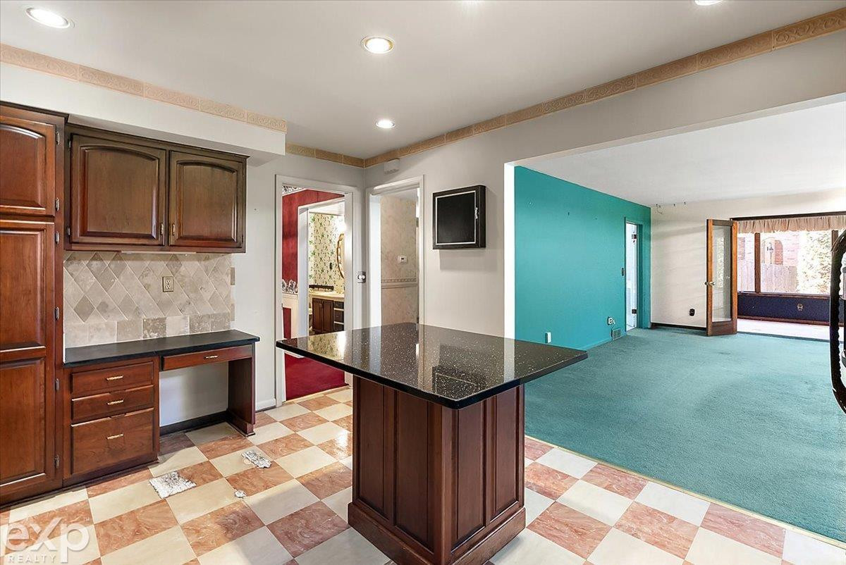 100 Moran Road, Grosse Pointe Farms, MI 48236 — Photo 37