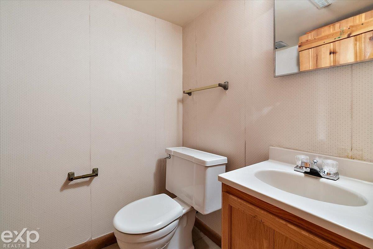 100 Moran Road, Grosse Pointe Farms, MI 48236 — Photo 60