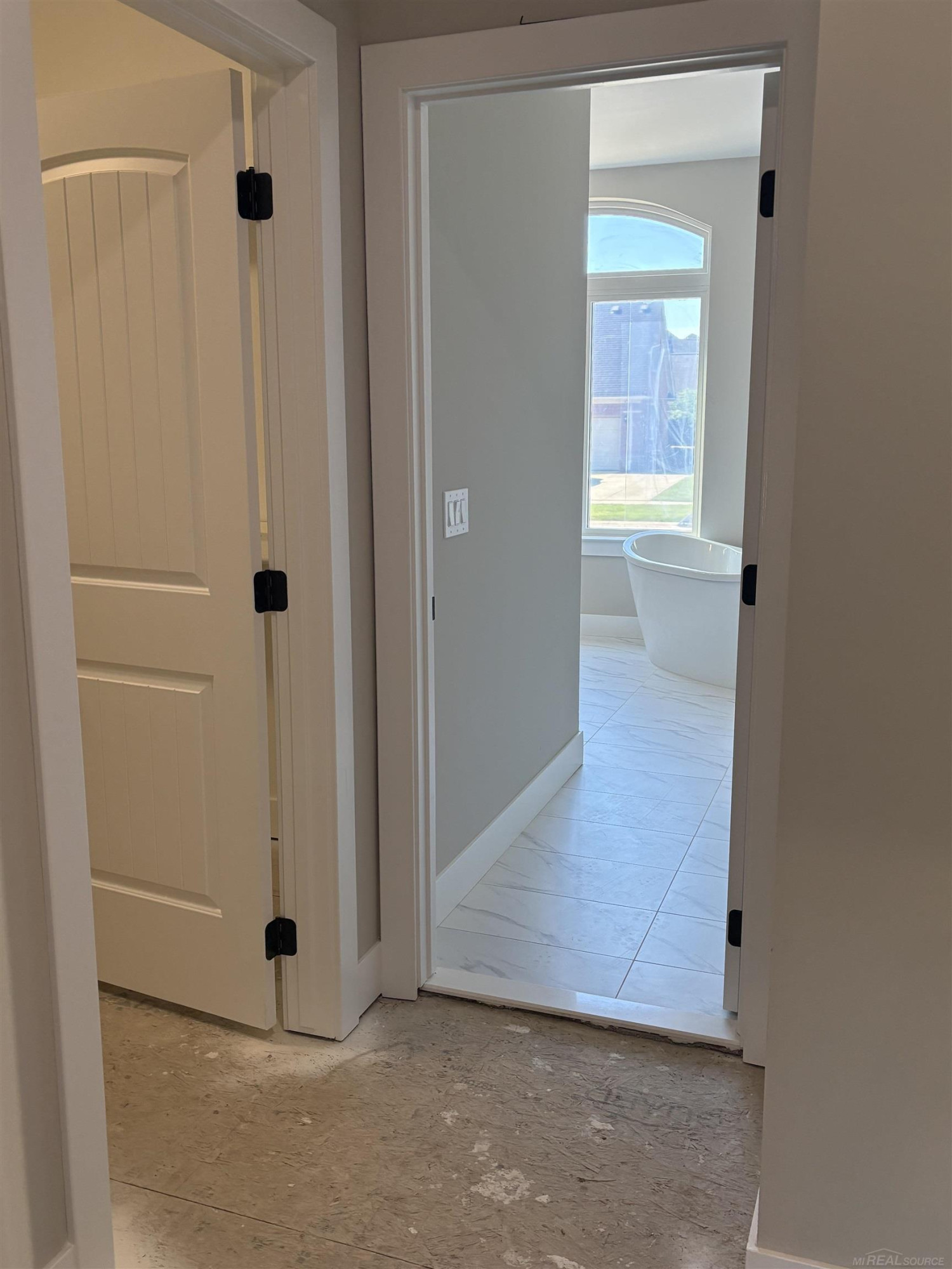 10505 Excalibur Drive, Shelby Twp, MI 48315 — Photo 40